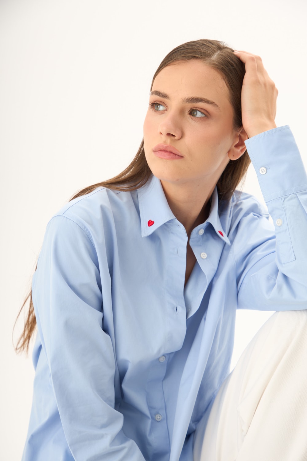 Beauty Bites-Yaka Kalp Detaylı Amelie Oversize Gömlek-Gömlek-3-Milagron.com