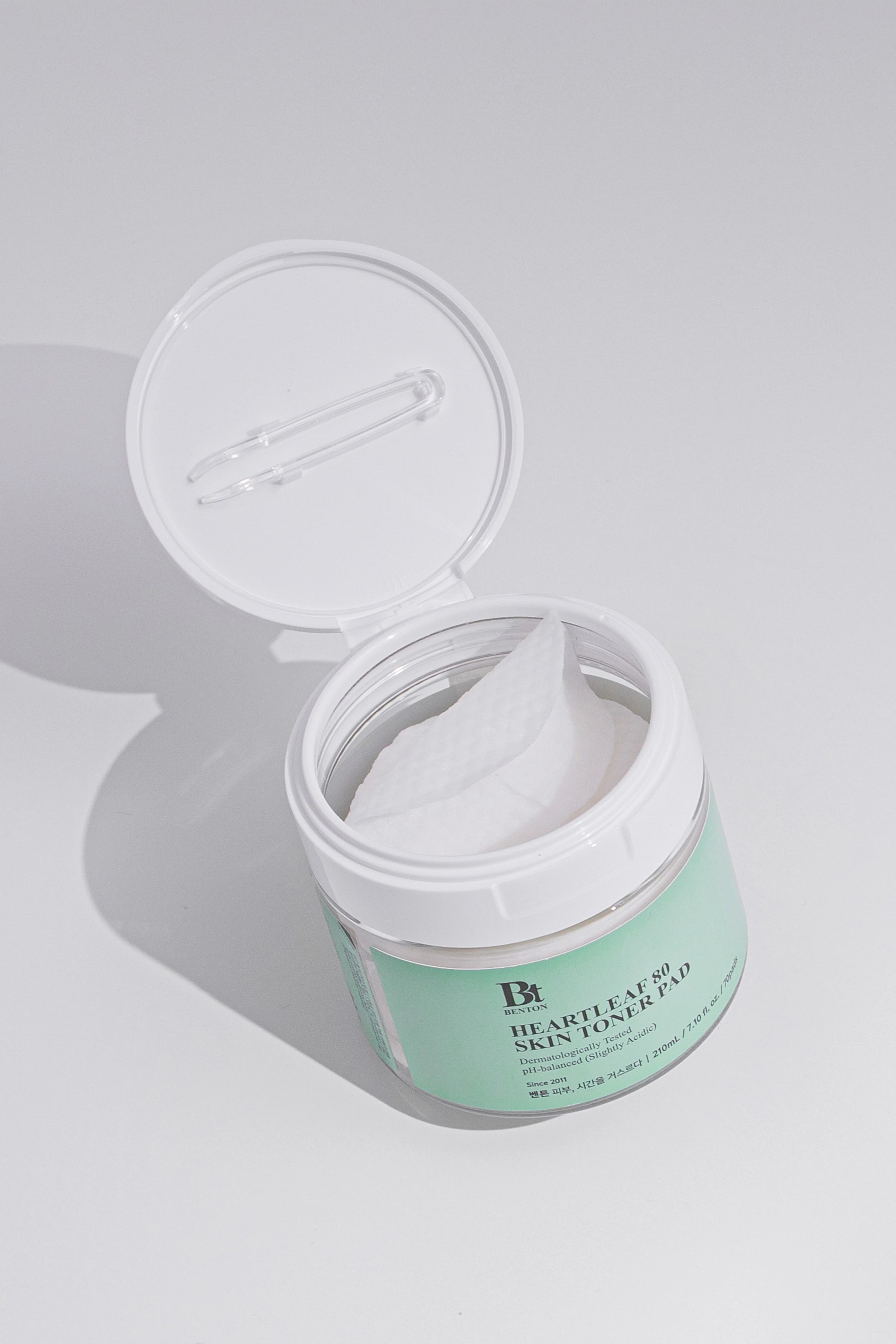 Benton-Benton Heartleaf 80 Skin Toner Pad 70pads Gözenek Sıkılaştırıcı & Yatıştırıcı Cilt Pedleri-Yüz Pedi-3-Milagron.com