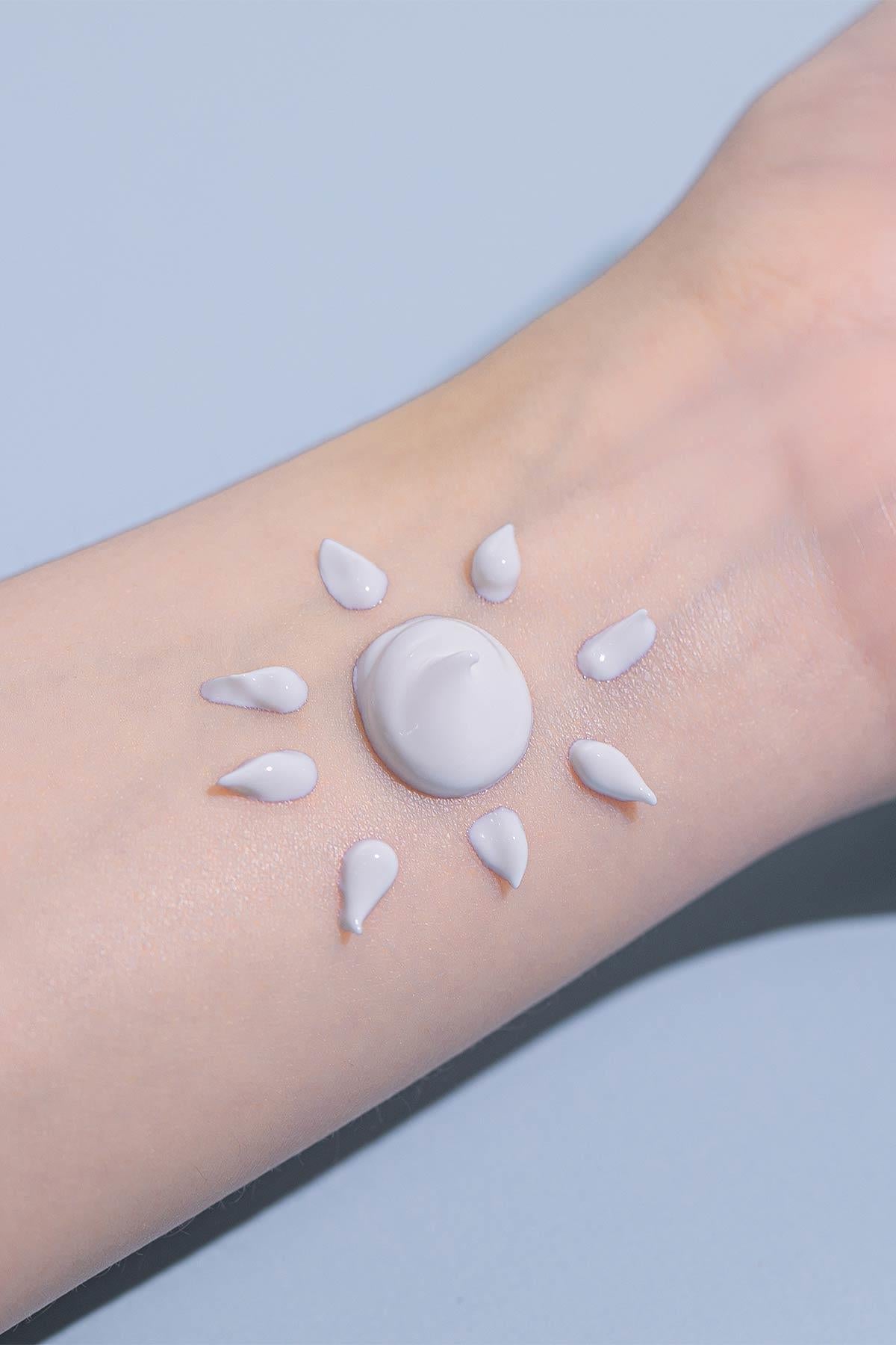 Benton-Benton Skin Fit Mineral Sun Cream Spf50+/Pa++++ Deluxe 12ml Aydınlatıcı Fiziksel Güneş Kremi-Güneş Koruyucu-3-Milagron.com