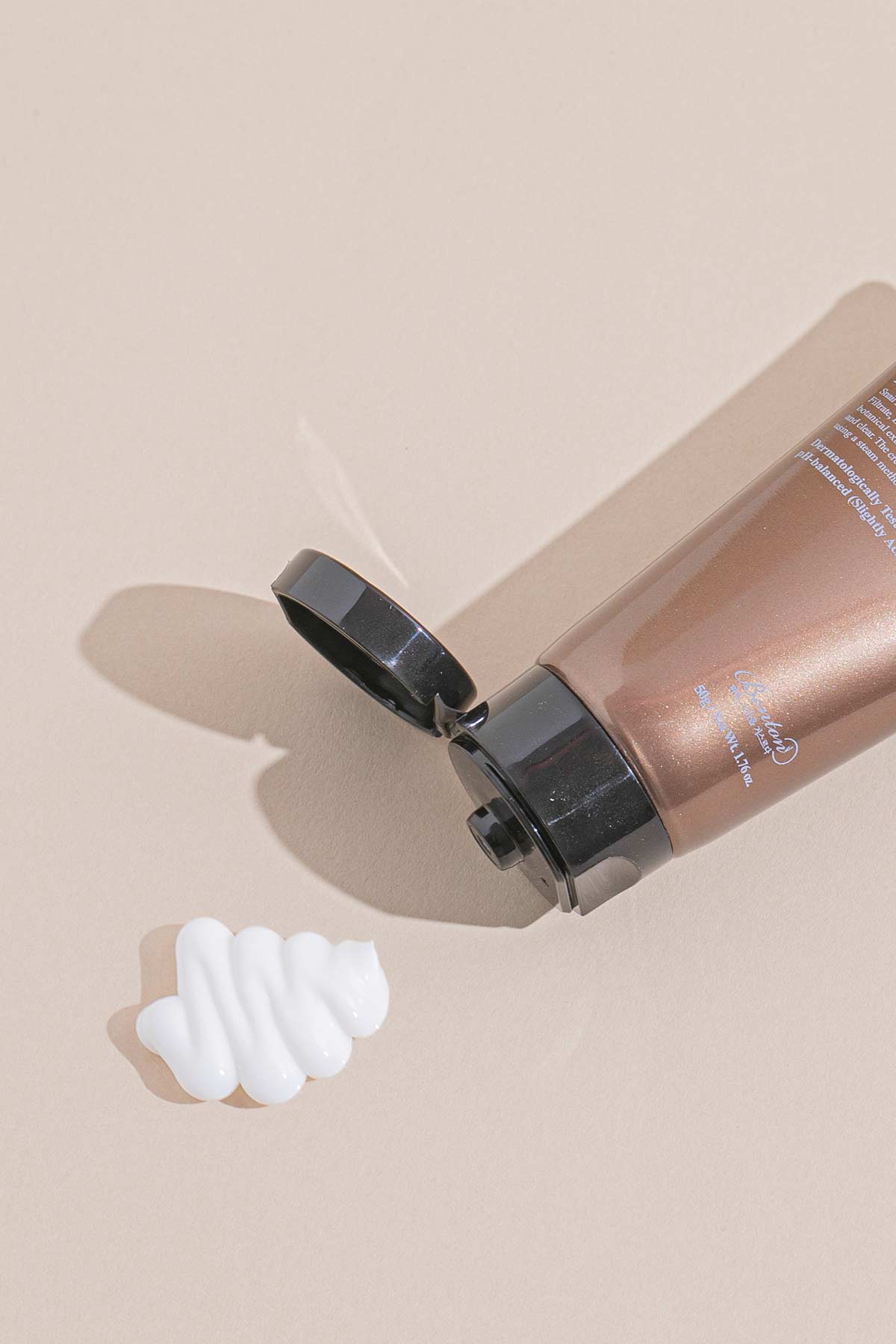 Benton-Snail Bee High Content Steam Cream Salyangoz Özlü Üstün Buhar Karışımı Krem-Yüz Kremi-4-Milagron.com