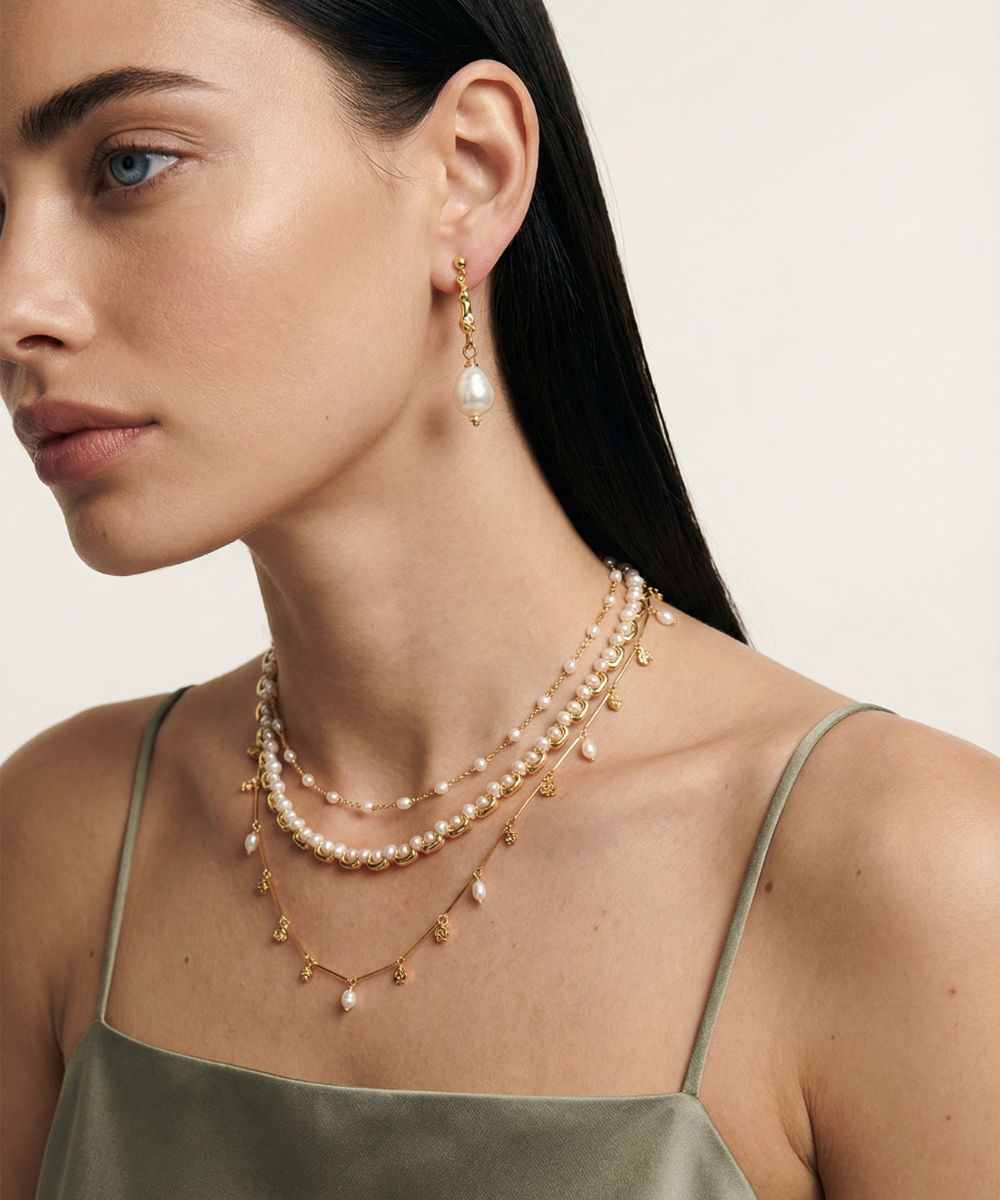 Golden Wave Pearl Necklace