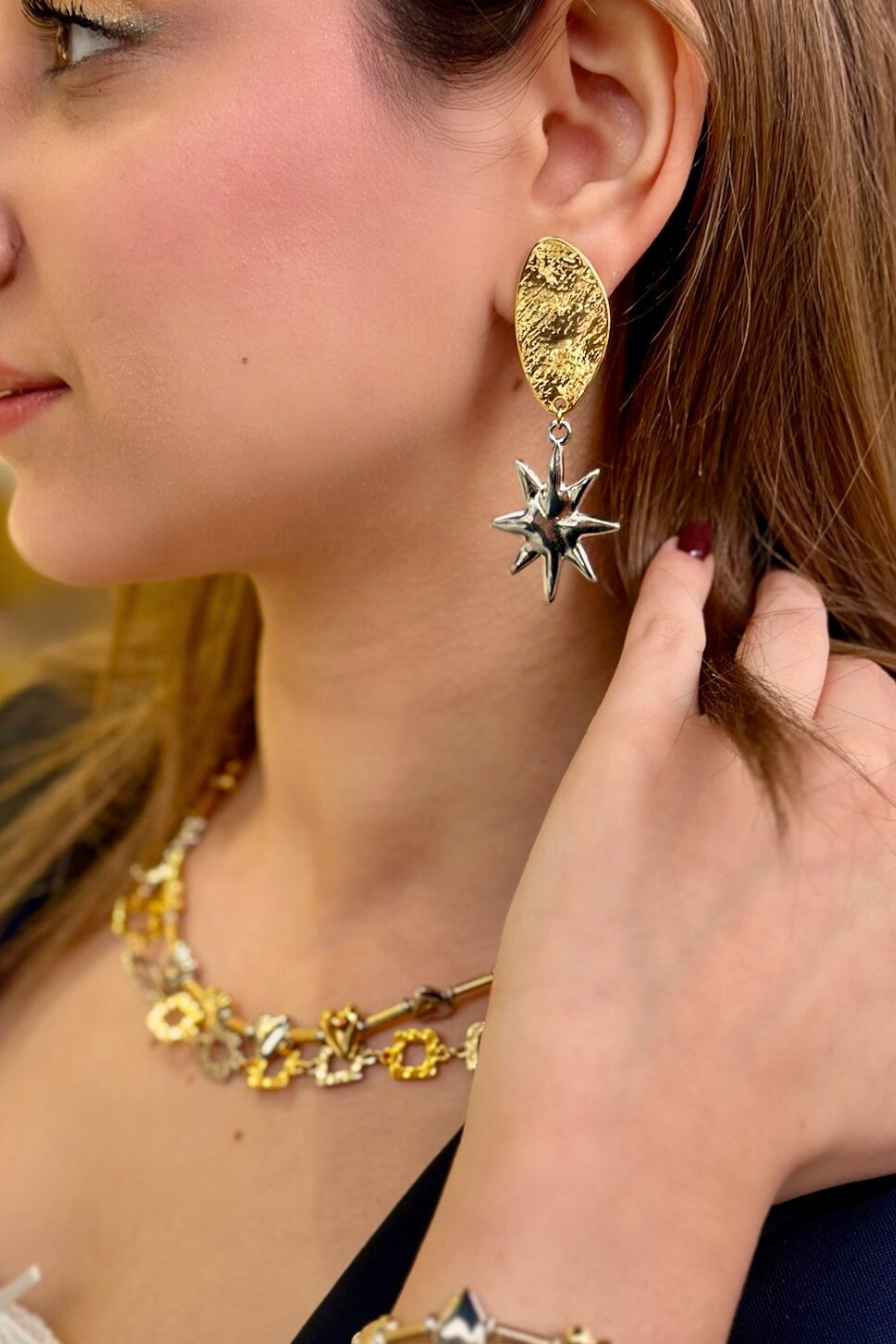 Berrin Özkan-Nova Radiance Earrings-Küpe-2-Milagron.com