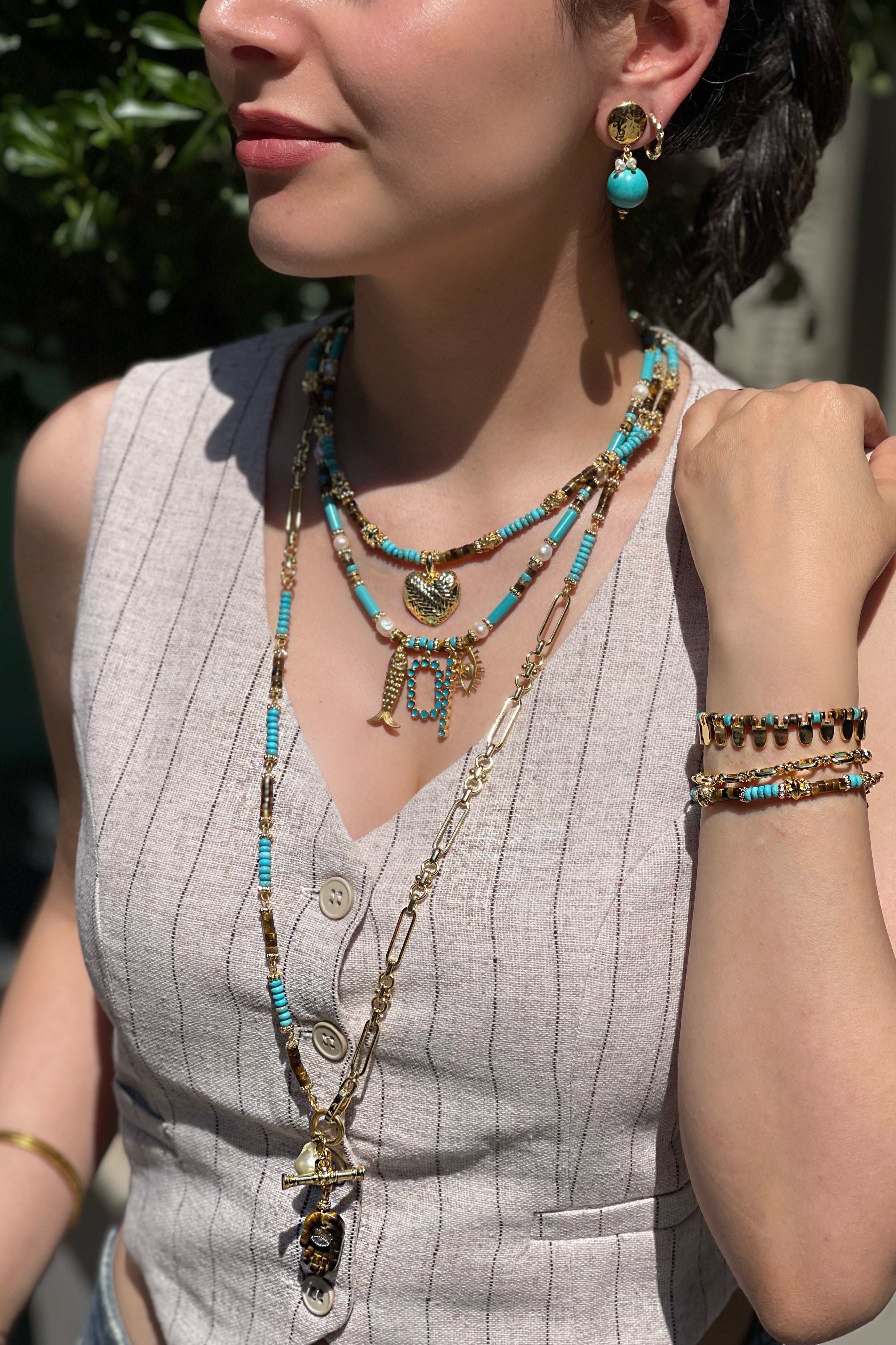 Berrin Özkan-Your Side Marbella Hamsa Necklace-Kolye-2-Milagron.com