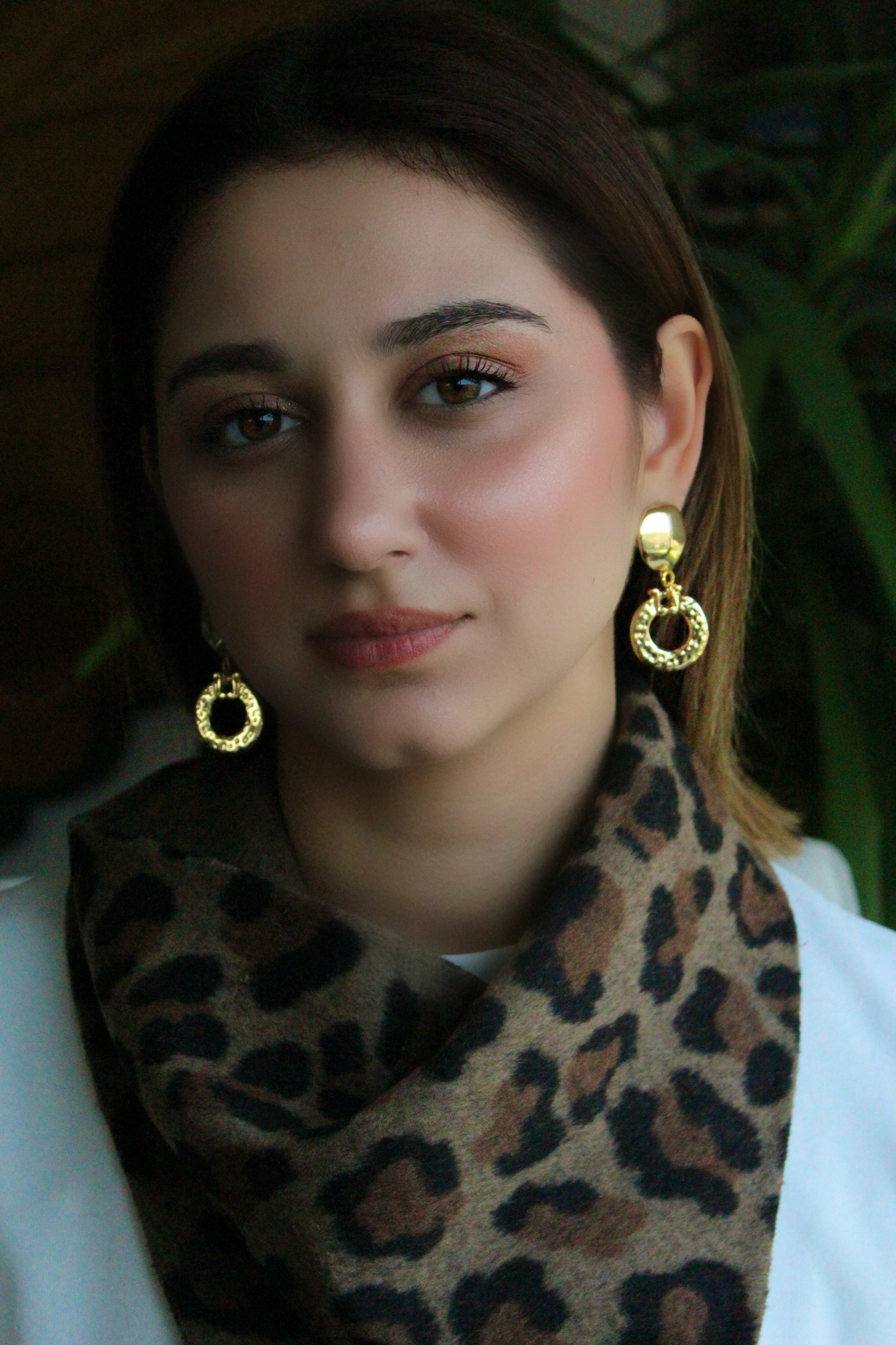 Berrin özkan-Golden Orbit Earrings-Earring-2-Milagron.com