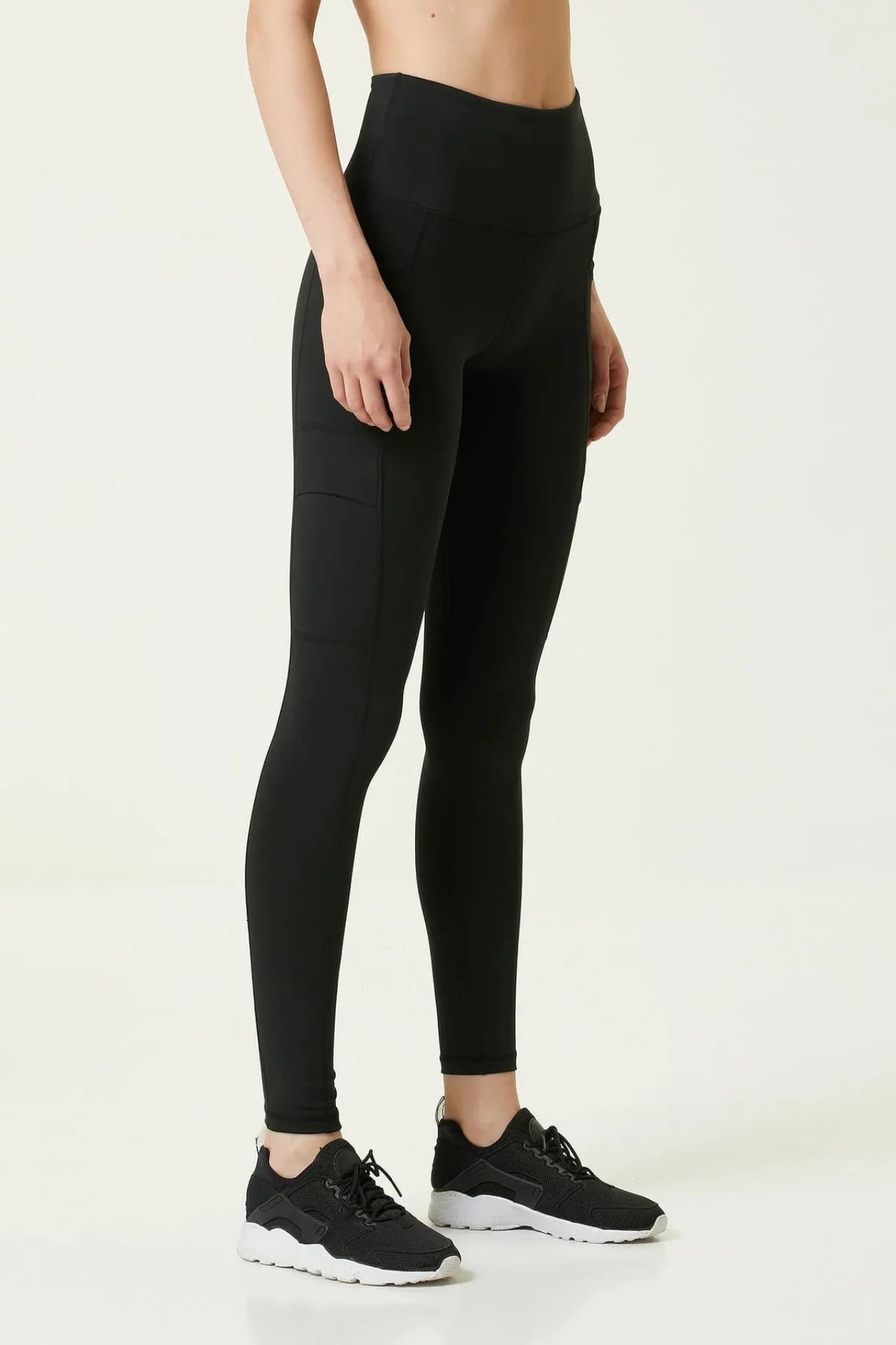 Birdiejay-Birdiesculpt Cargo Leggings Mat Si̇yah Cepli̇ Yoga Ve Spor Tayti-Tayt-3-Milagron.com