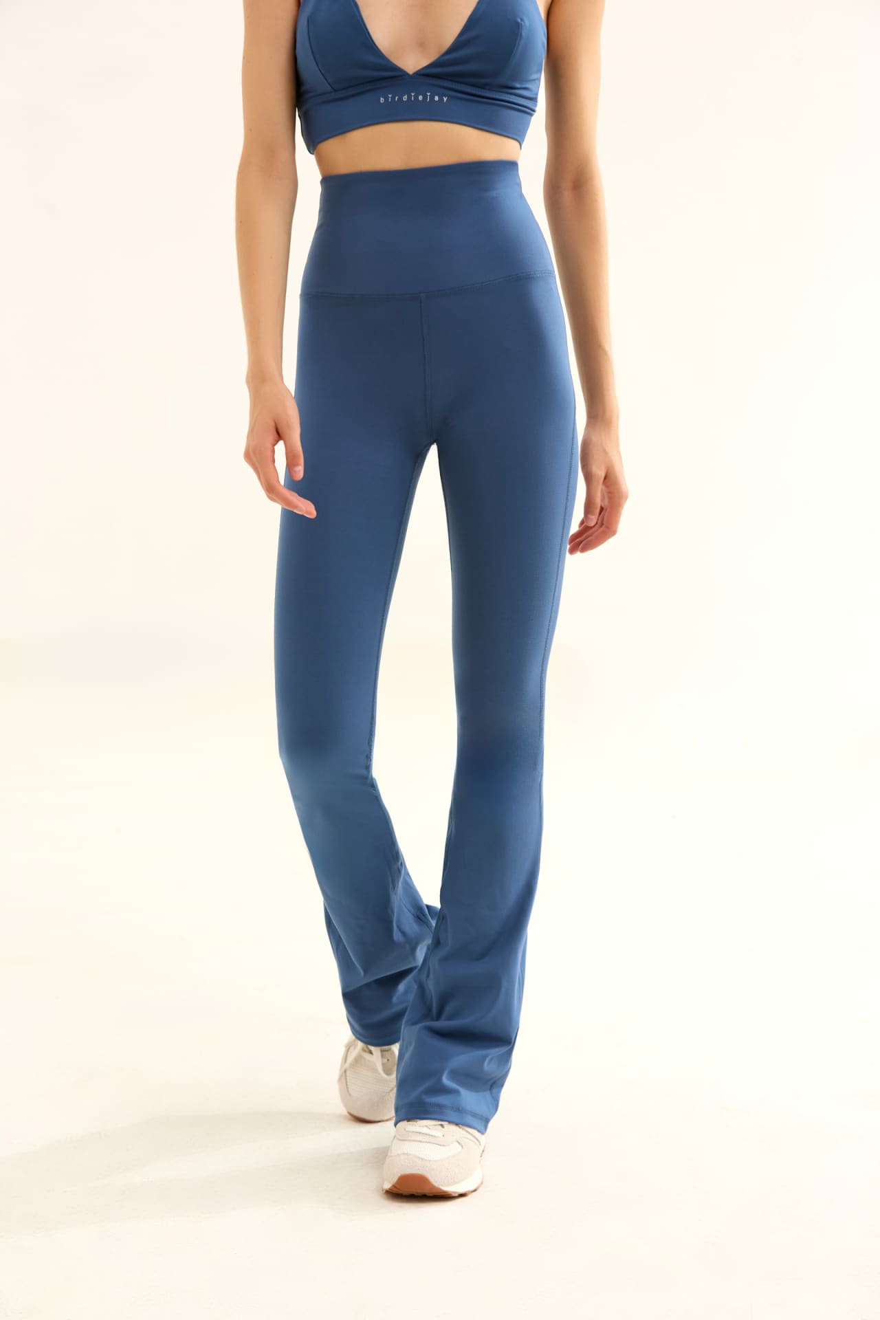 Birdiejay-Birdiesmooth Made For Walking Bootcut Leggings Gece Mavi̇si̇ Bootcut Yoga Ve Spor Tayti-3-Milagron.com
