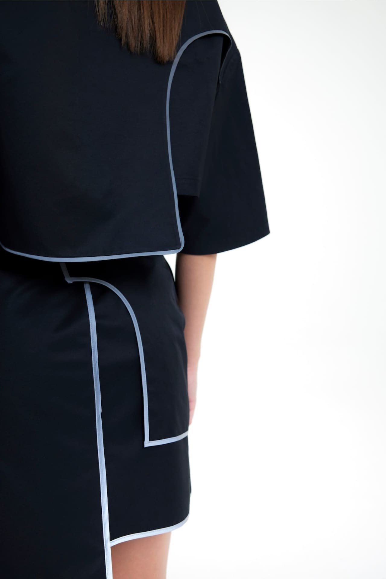 Birdiejay-Morpho Menelauss Reflektif Detaylı Crop Ceket Si̇yah-Ceket-5-Milagron.com