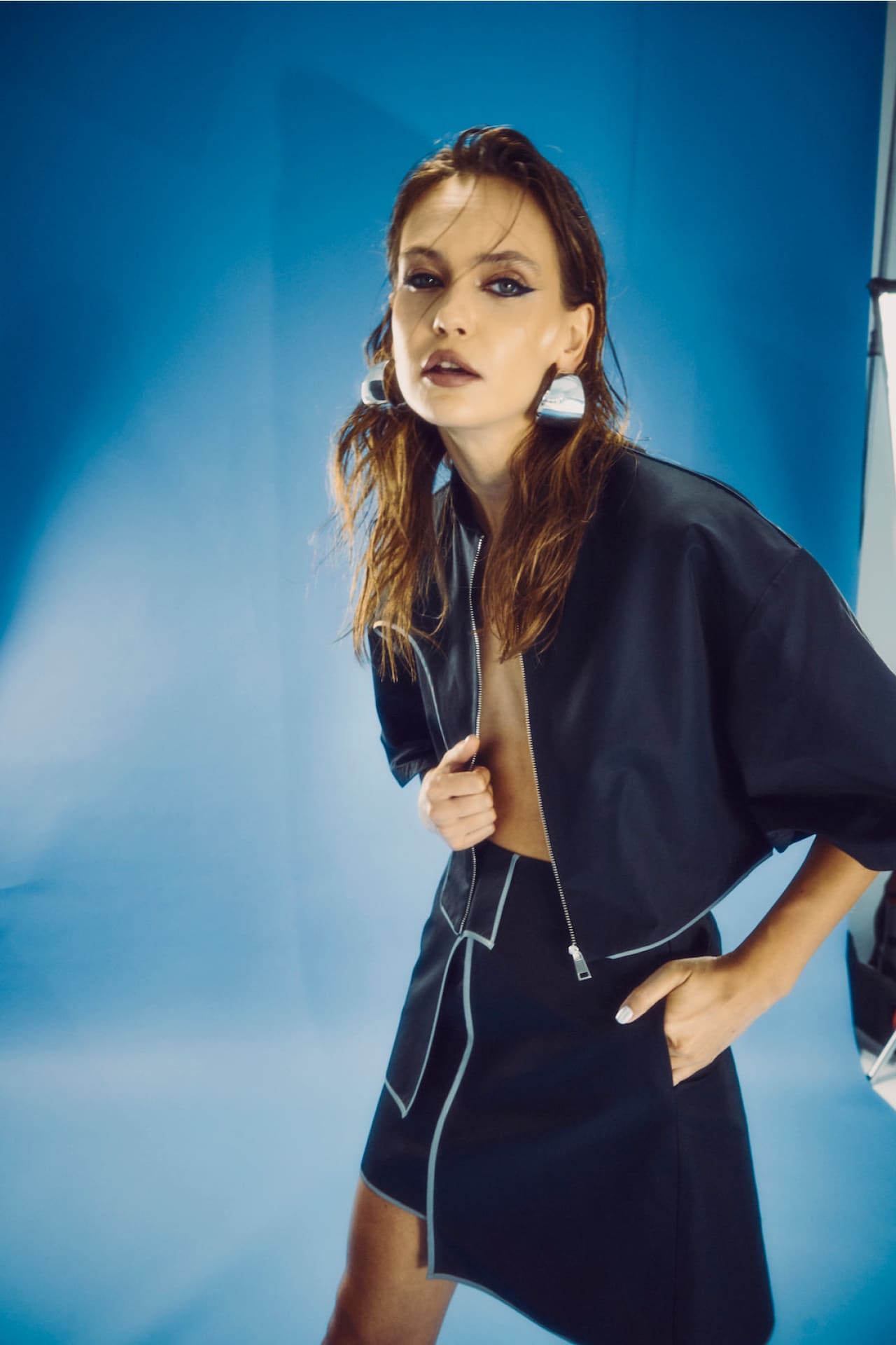 Birdiejay-Morpho Menelauss Reflektif Detaylı Crop Ceket Si̇yah-Ceket-7-Milagron.com