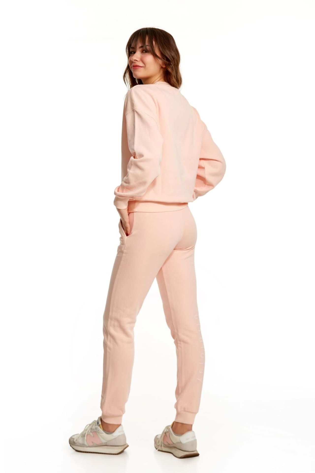 Birdiejay-Over The Clouds Pembe Jogger Sweatpant-Eşofman-3-Milagron.com