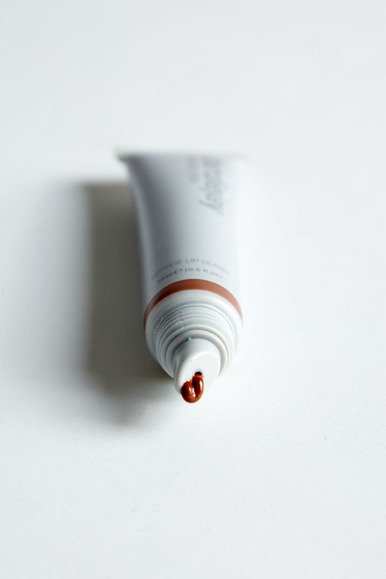 Birdiejay-Peptide Lip Glass Latte Girl-Lip Balm-3-Milagron.com