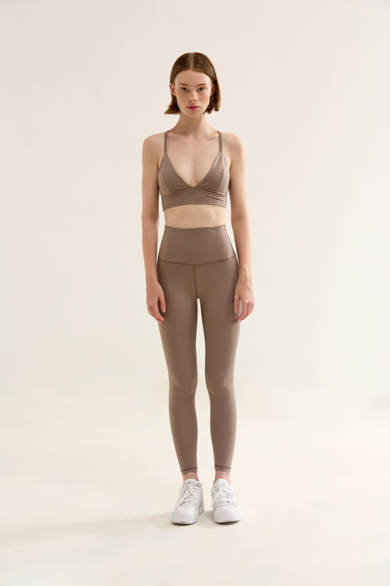 Birdiejay-Triangle Bra Kum Rengi̇ Sporcu Ve Yoga Sütyeni̇-5-Milagron.com
