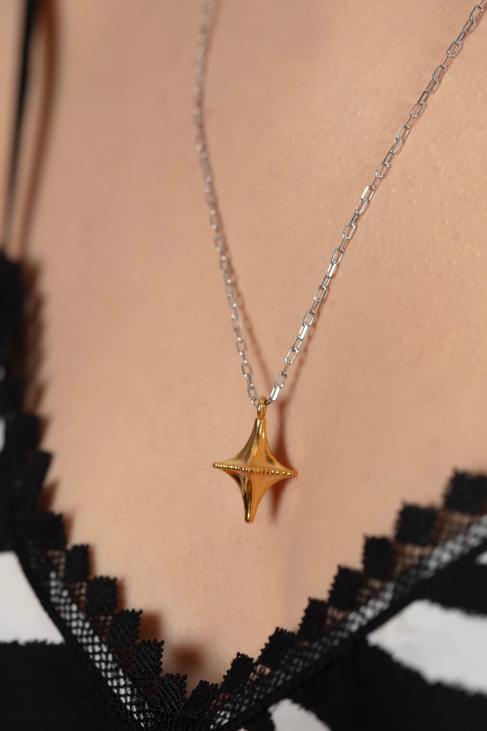 Blaze Jewelry-Freya Kolye-Kolye-1-Milagron.com