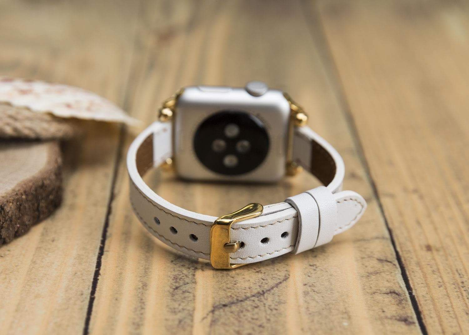 Avilla Soft Ivory Deri Apple Watch Band (44/45/46/49Mm)