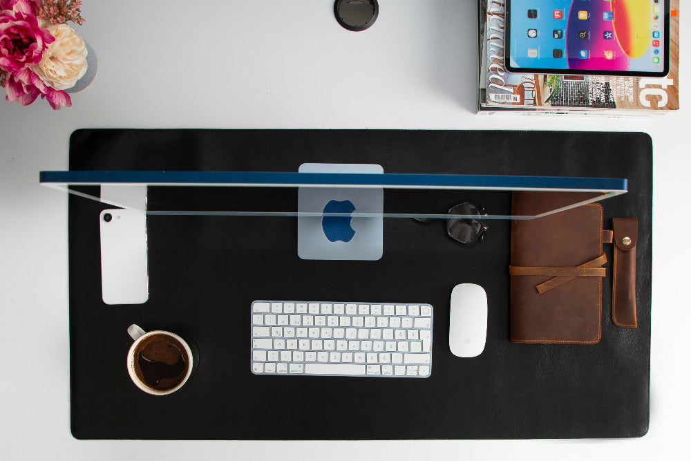 Bloominbag-Still & Silent Noir Gerçek Deri Desk Mat Macbook Altlığı-5-Milagron.com