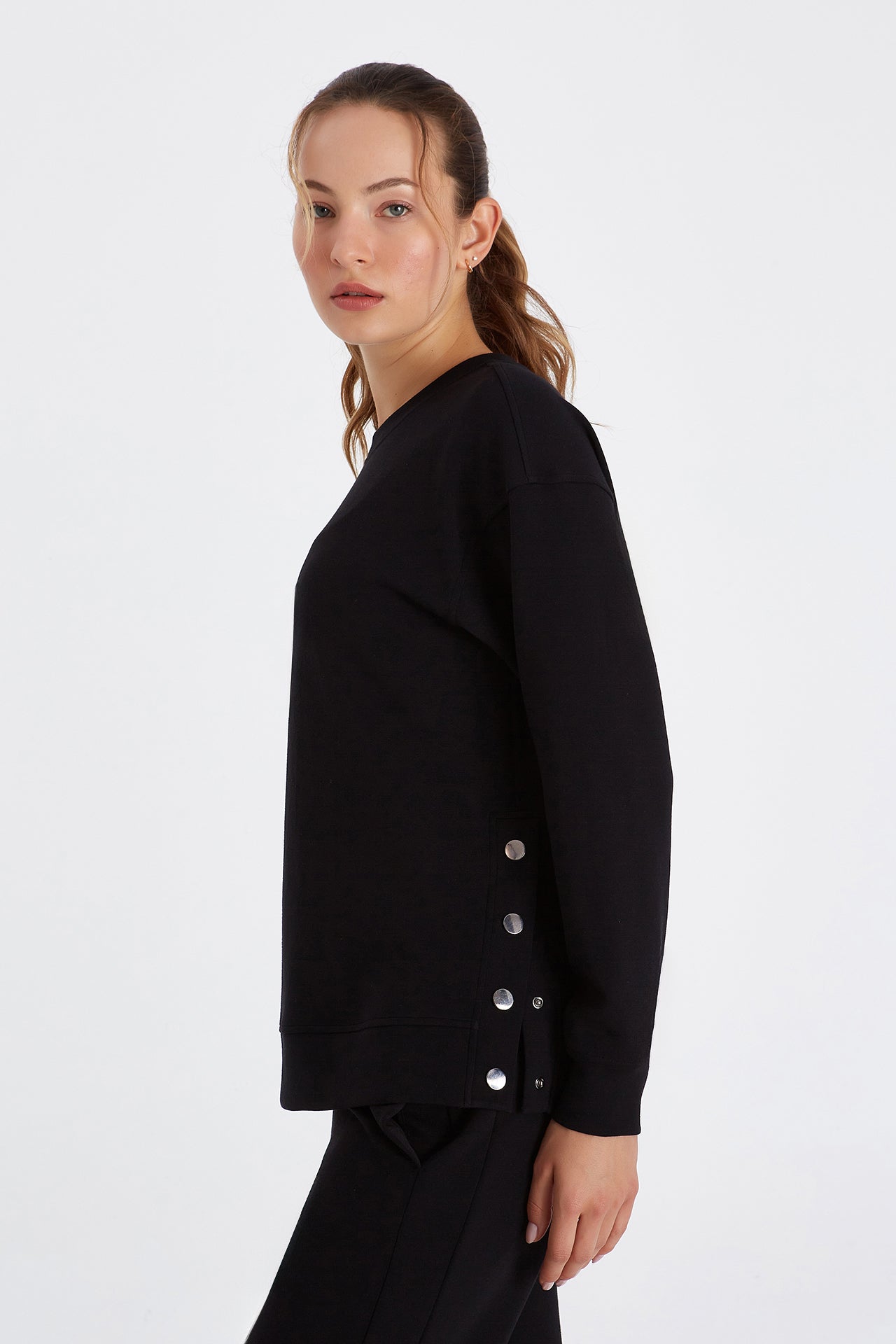 Boboist-Boboist Ellie Sweatshirt Elle çıtçıt Detaylı Sweatshirt-Sweatshirt-2-Milagron.com