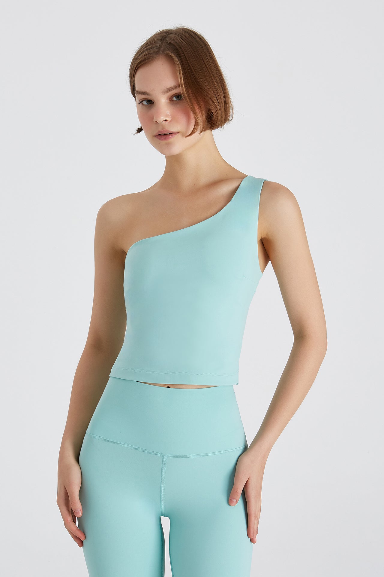 Boboist-Helen Tek Omuz Atlet Helen Tek Omuz Atlet-Atlet-1-Milagron.com