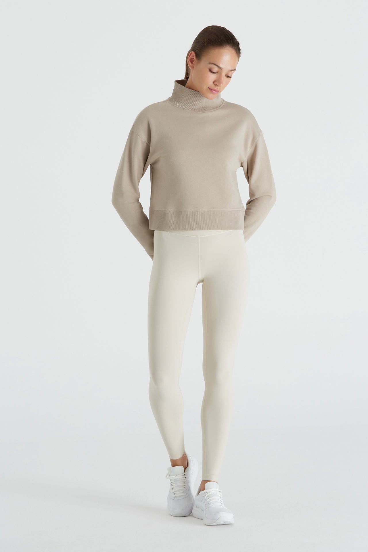 Boboist-Lori Sweatshirt Lori Dik Yaka Kısa Sweatshirt-Sweatshirts & Hoodies-4-Milagron.com