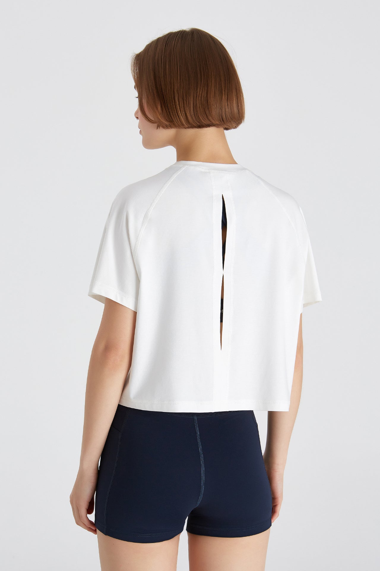 Boboist-Nikki Sırt Detaylı Tshirt Nikki Sırt Detaylı Tshirt-T-Shirts-3-Milagron.com