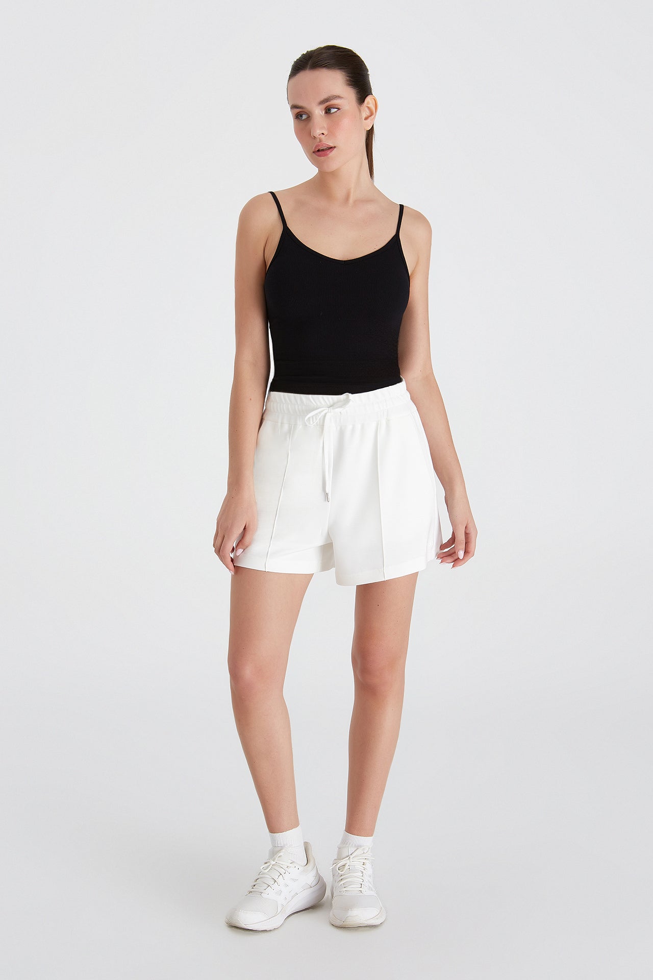 Boboist-Boboist Scarlet şort Scarlet Dikiş Detaylı şort-Scarlet Şort-1-Milagron.com