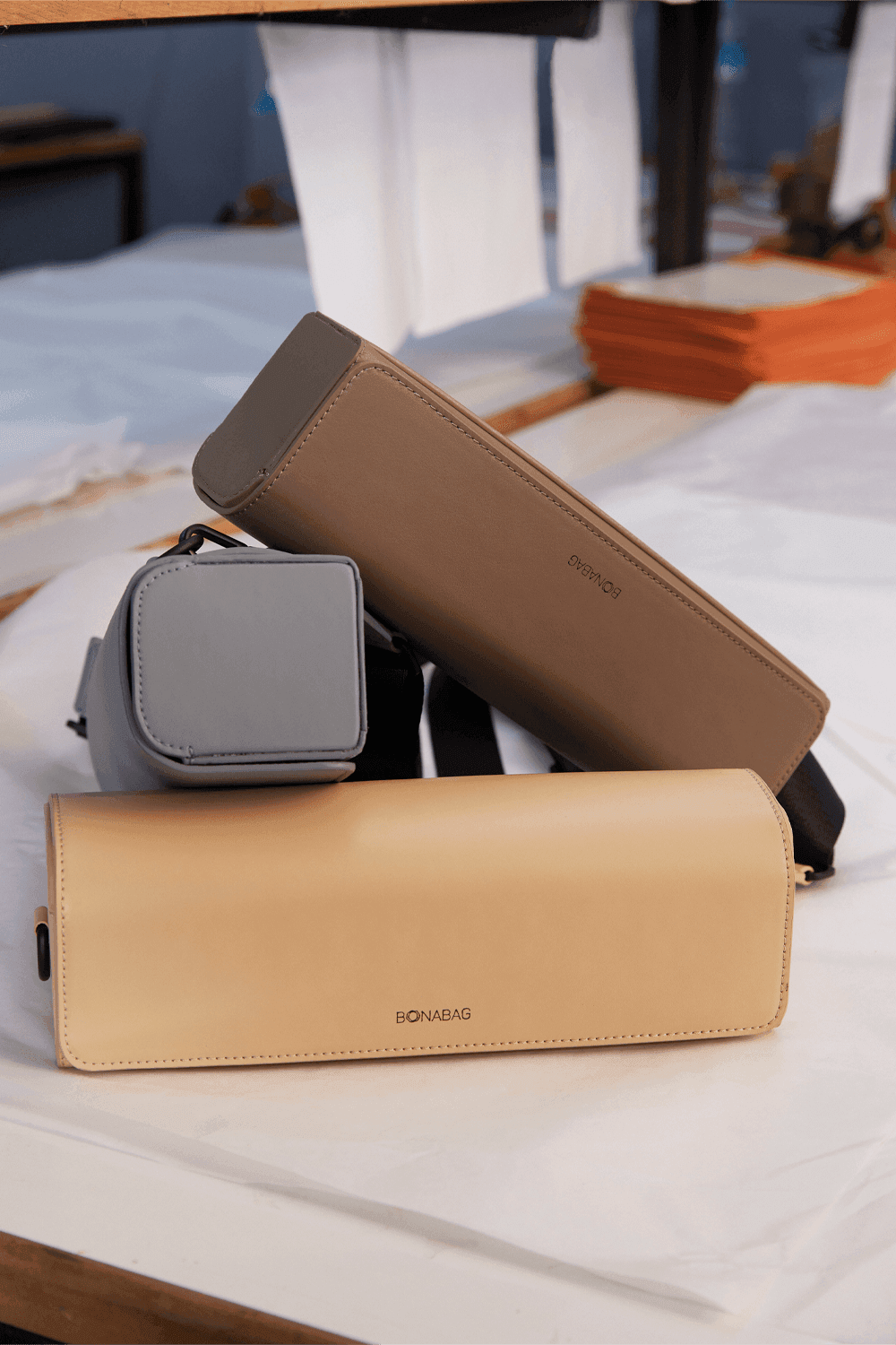 Bonabag-Longi Sand-Omuz Çantası-5-Milagron.com