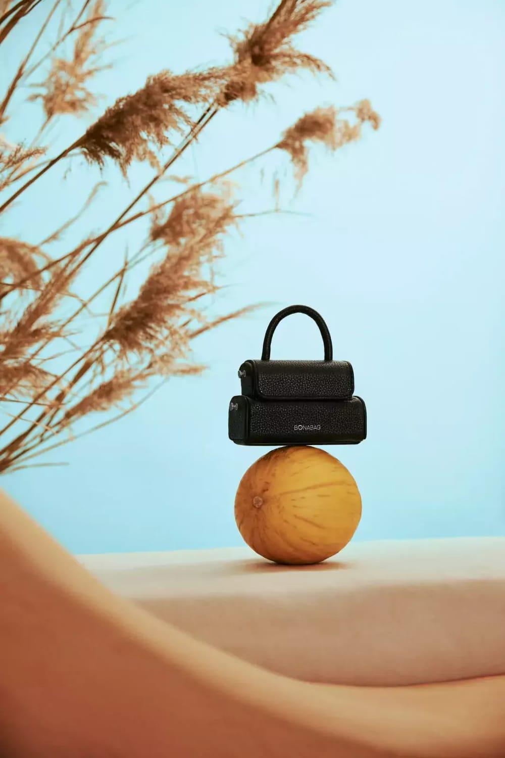 Bonabag-Mini Dualer Black-Omuz Çantası-6-Milagron.com