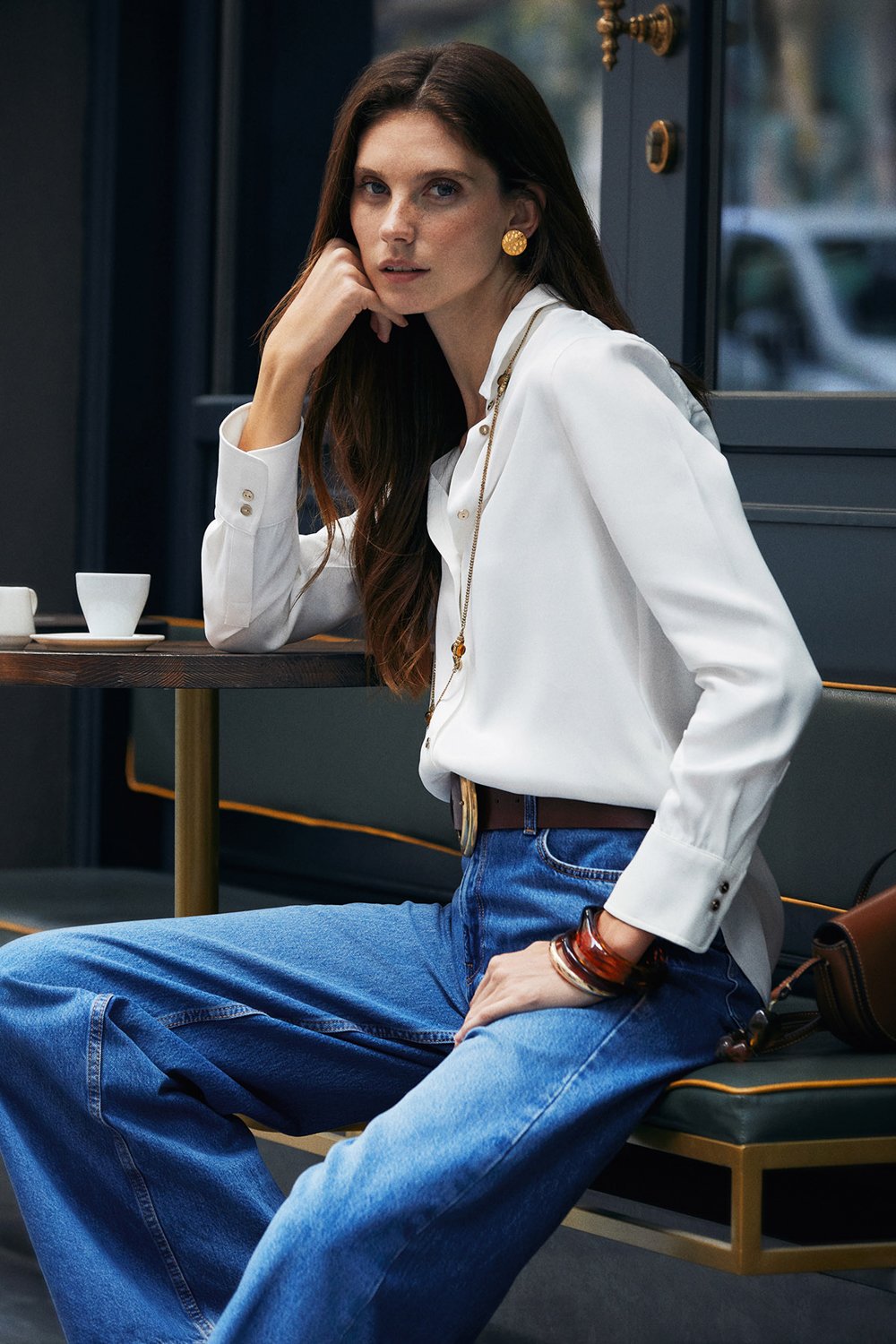 Boneqa Barcelona-Beyaz Saten Smart Casual Gömlek-Gömlek-2-Milagron.com