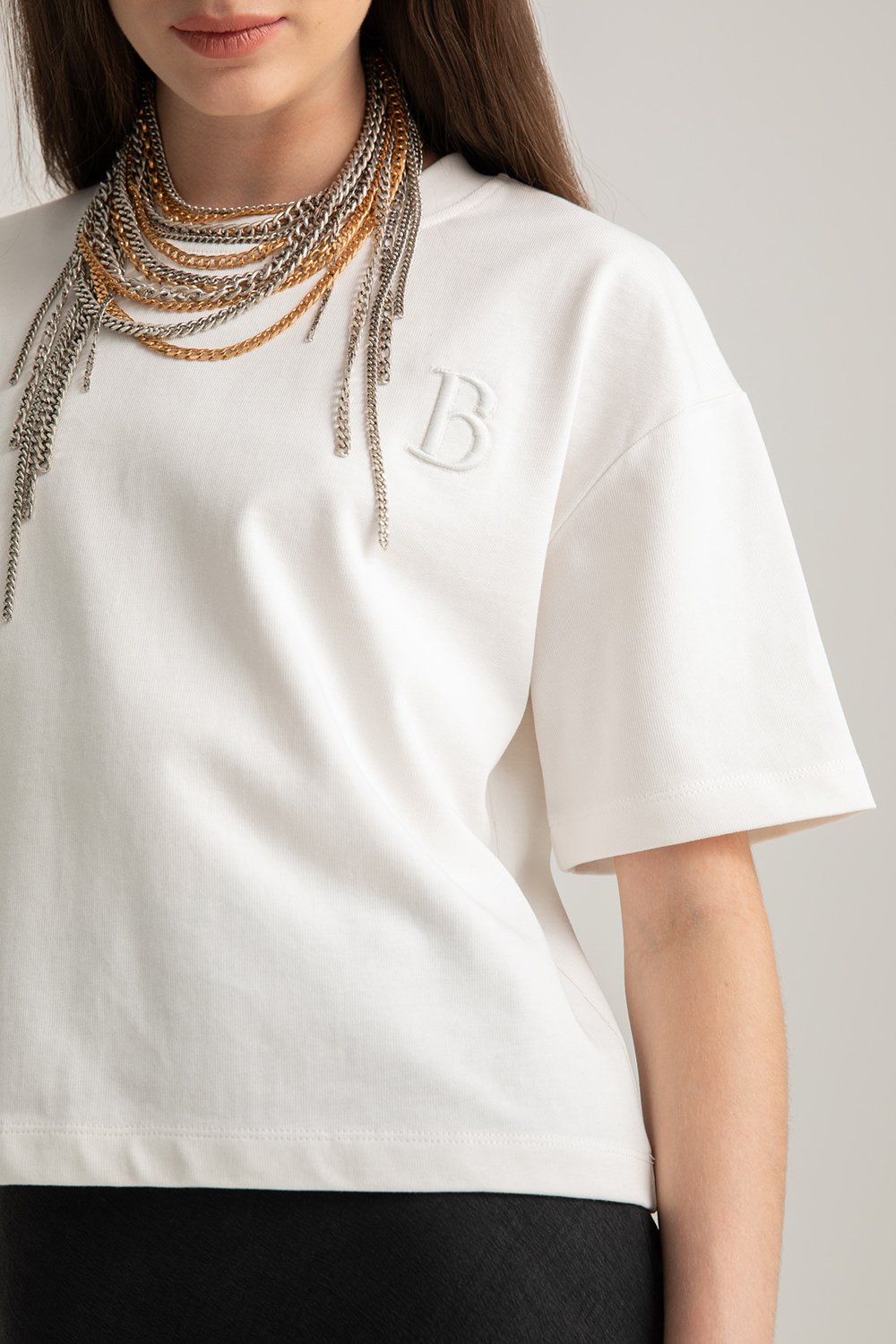 Boneqa Barcelona-Boneqa Logolu Beyaz Tişört-T-Shirts-5-Milagron.com