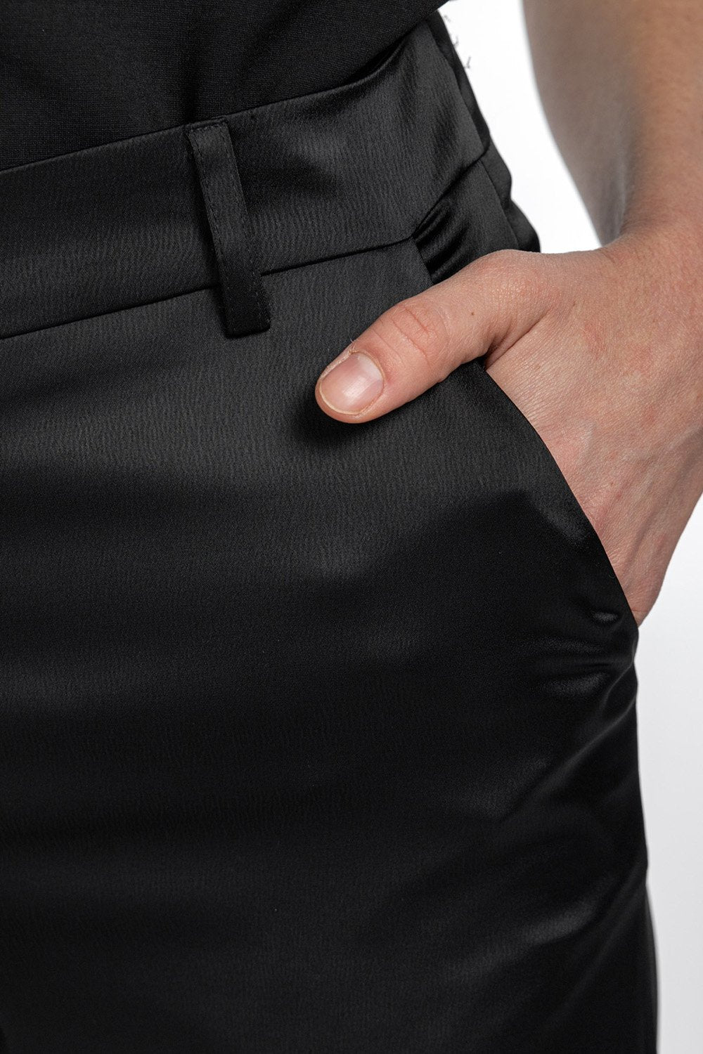 Boneqa Barcelona-Cep Detaylı Saten Fit Pantolon-Pantolon-4-Milagron.com