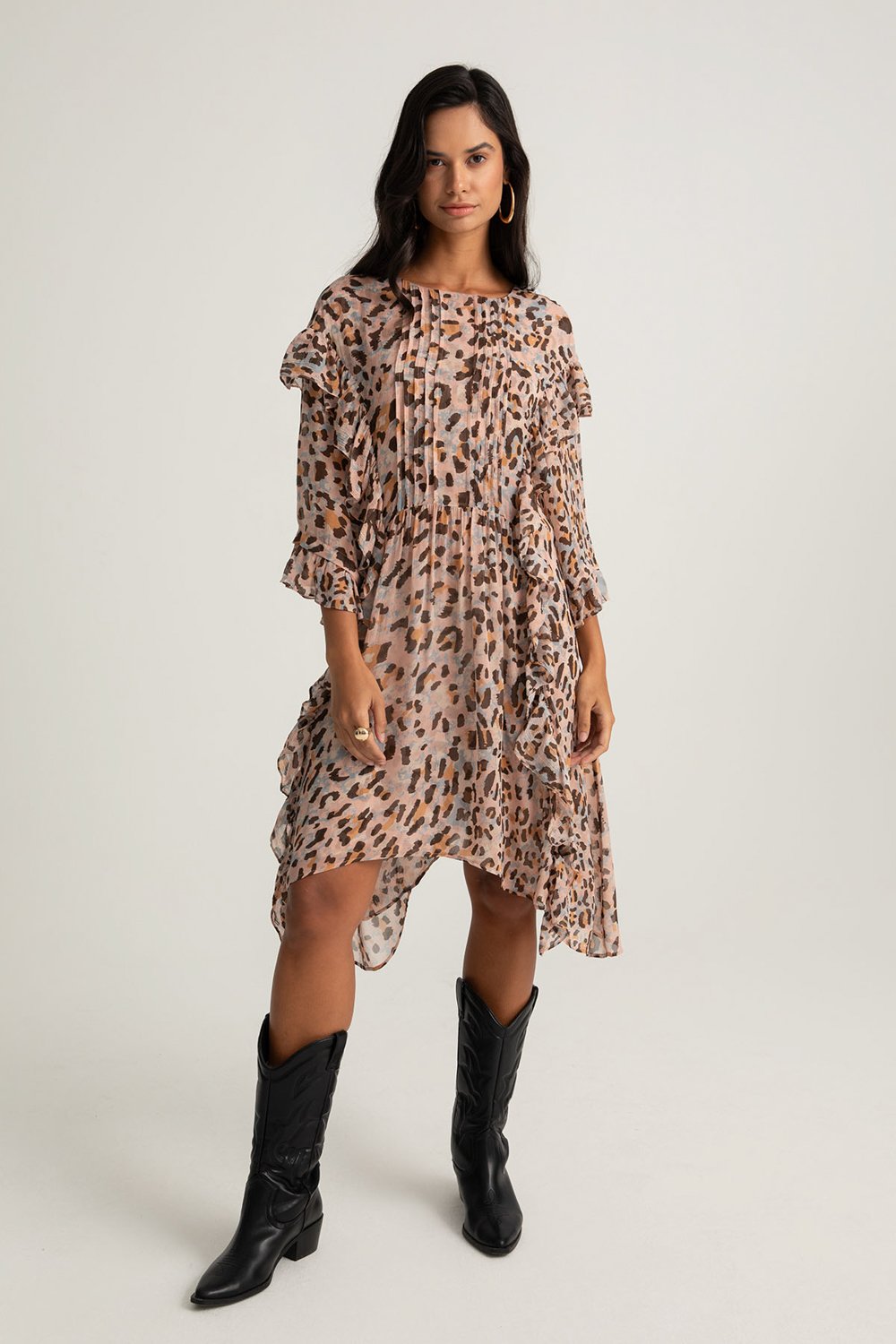 Boneqa Barcelona-Fırfır Detaylı Leopar Desenli Elbise-Elbise-1-Milagron.com