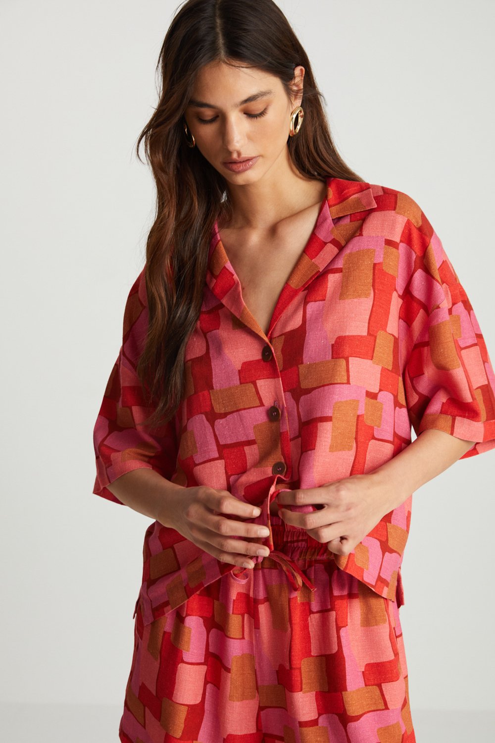 Boneqa Barcelona-Geometrik Desenli Gömlek-Gömlek-2-Milagron.com