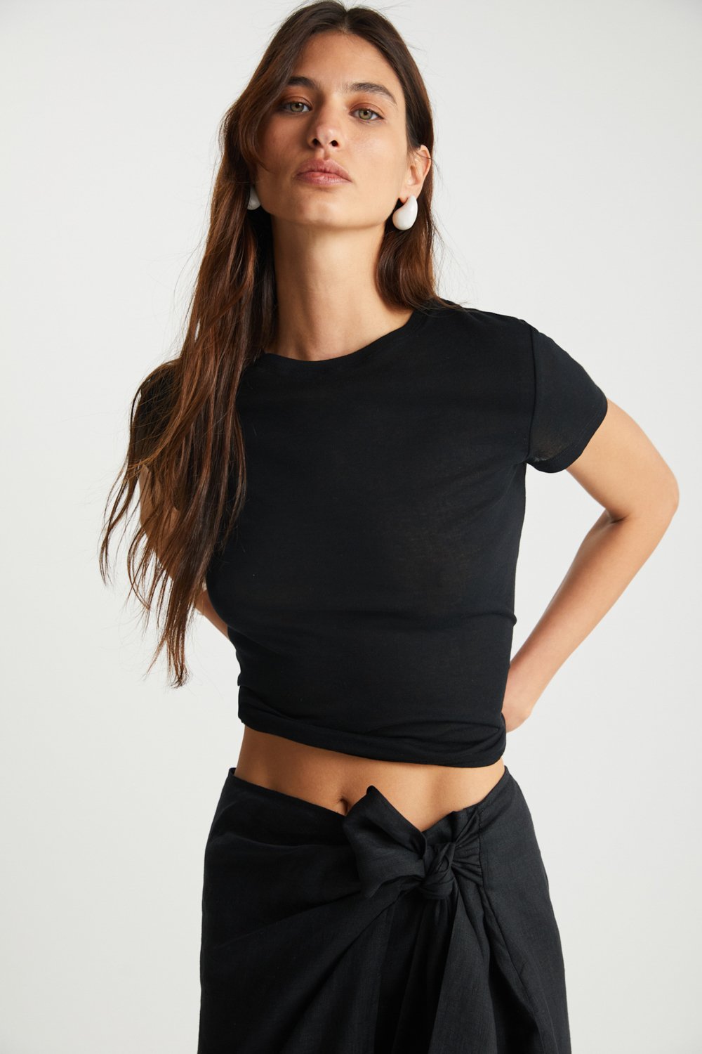 Boneqa Barcelona-Günlük Basic Siyah Tişört-T-Shirts-1-Milagron.com