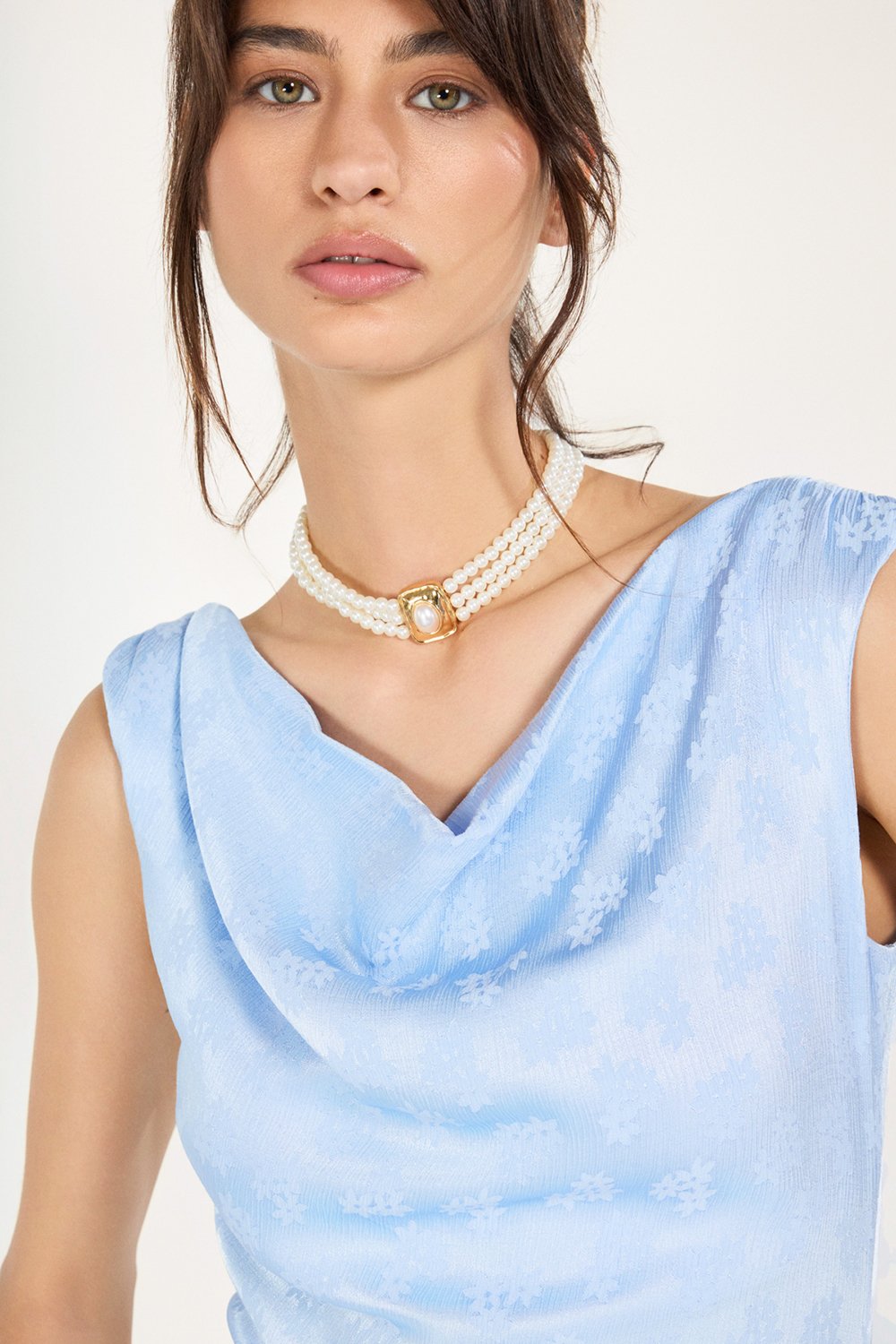 Boneqa Barcelona-Jakarlı Yandan Yırtmaç Detaylı Mavi Elbise-Elbise-4-Milagron.com