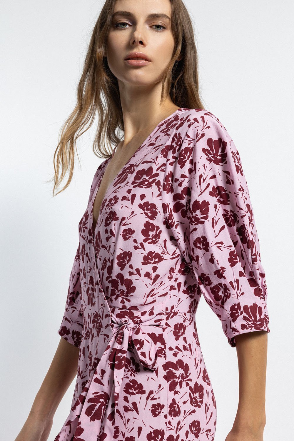 Boneqa Barcelona-Kruvaze Yaka Detaylı Desenli Elbise-Elbise-6-Milagron.com