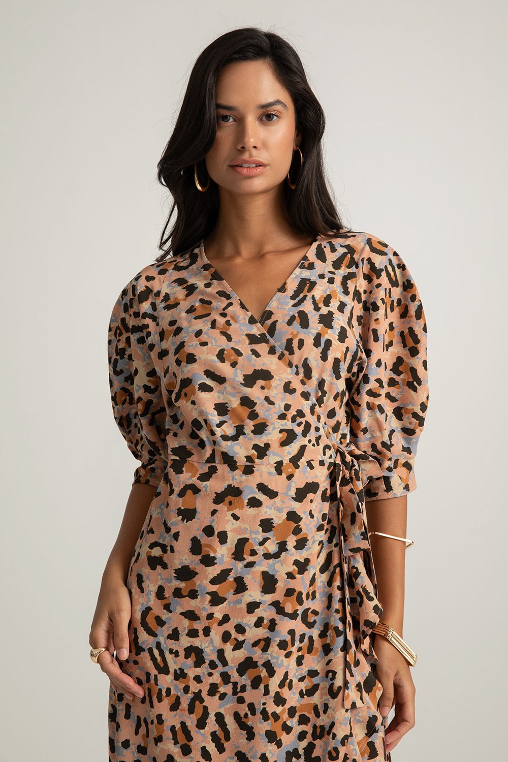 Boneqa Barcelona-Kruvaze Yaka Detaylı Leopar Desenli Elbise-Elbise-2-Milagron.com