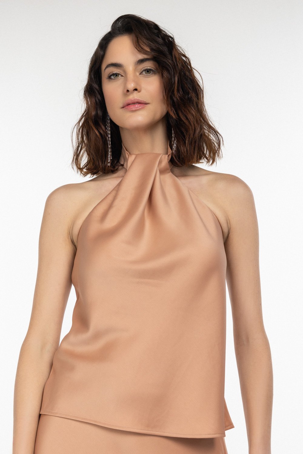 Boneqa Barcelona-Pileli Halter Yaka Mokka Bluz-Bluz-2-Milagron.com