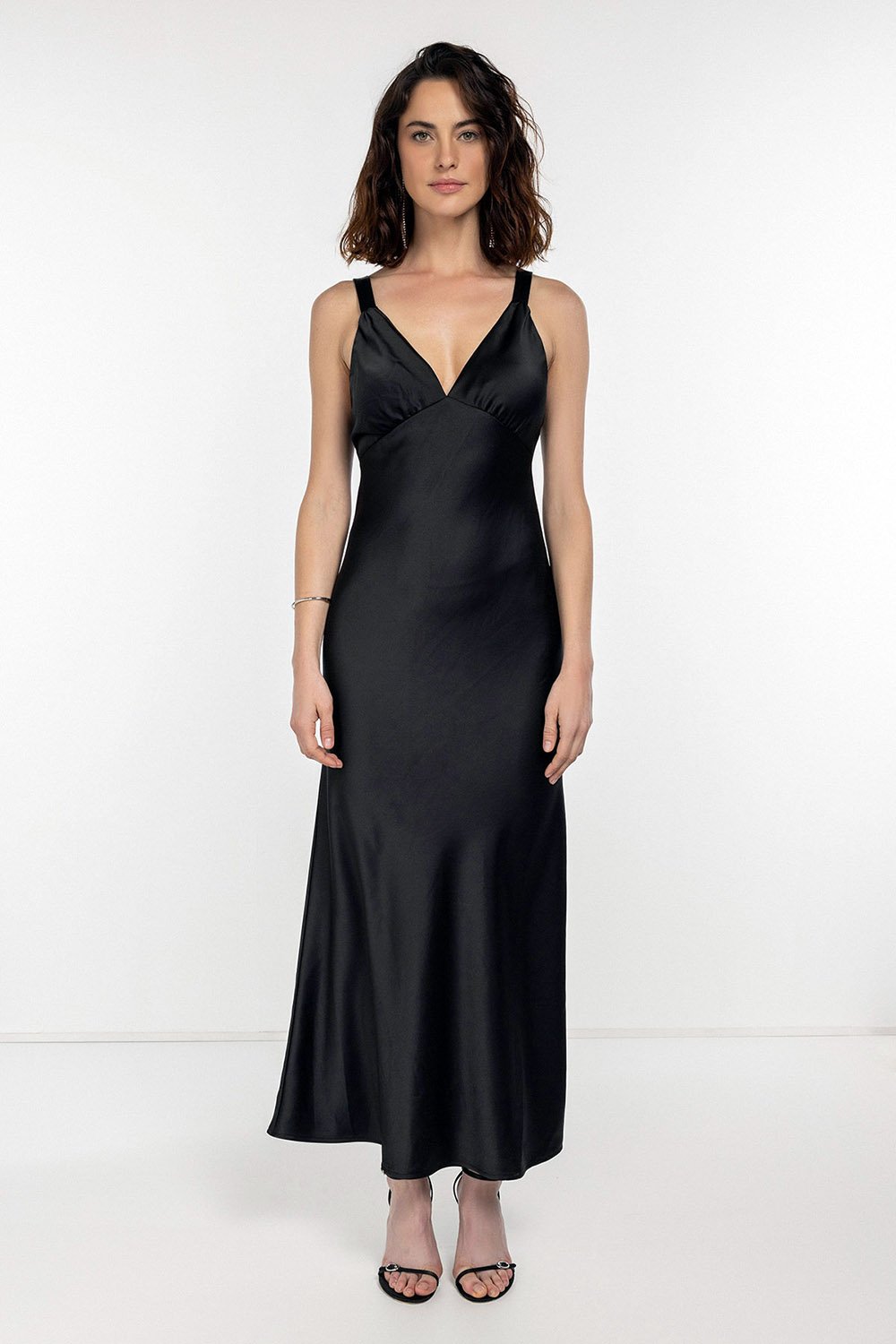 Boneqa Barcelona-Sırt Dekolteli Siyah Robalı Elbise-Elbise-1-Milagron.com