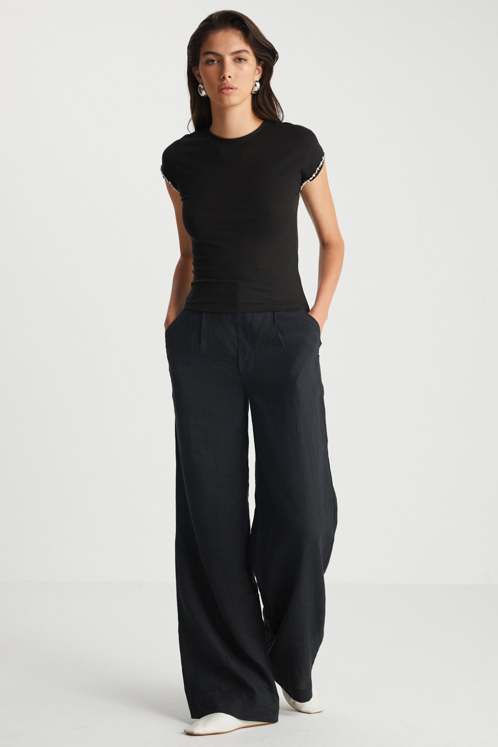 Boneqa Barcelona-Siyah Modal Tişört-T-Shirts-2-Milagron.com