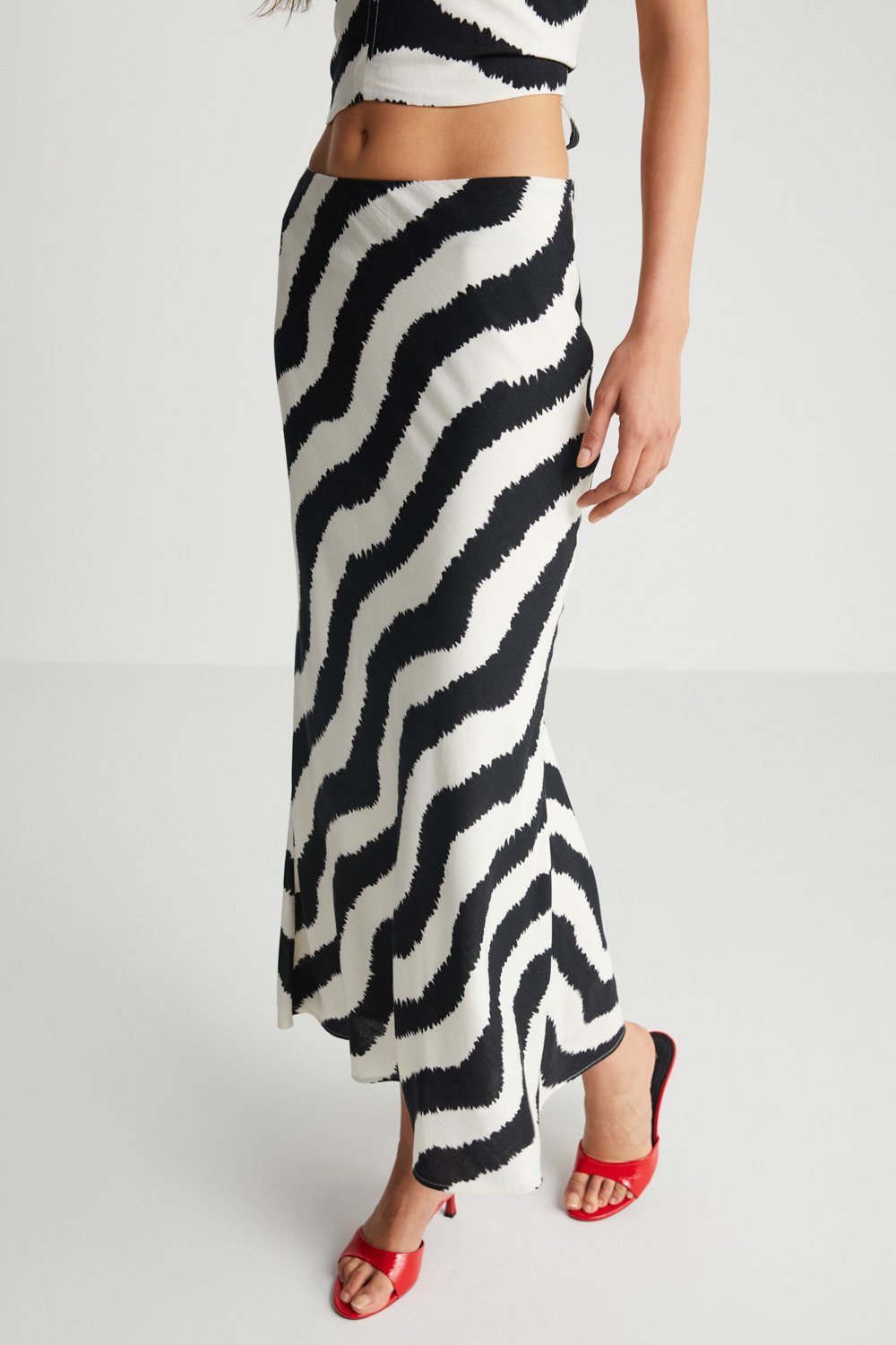 Boneqa Barcelona-Zebra Desenli Uzun Etek-Etek-4-Milagron.com