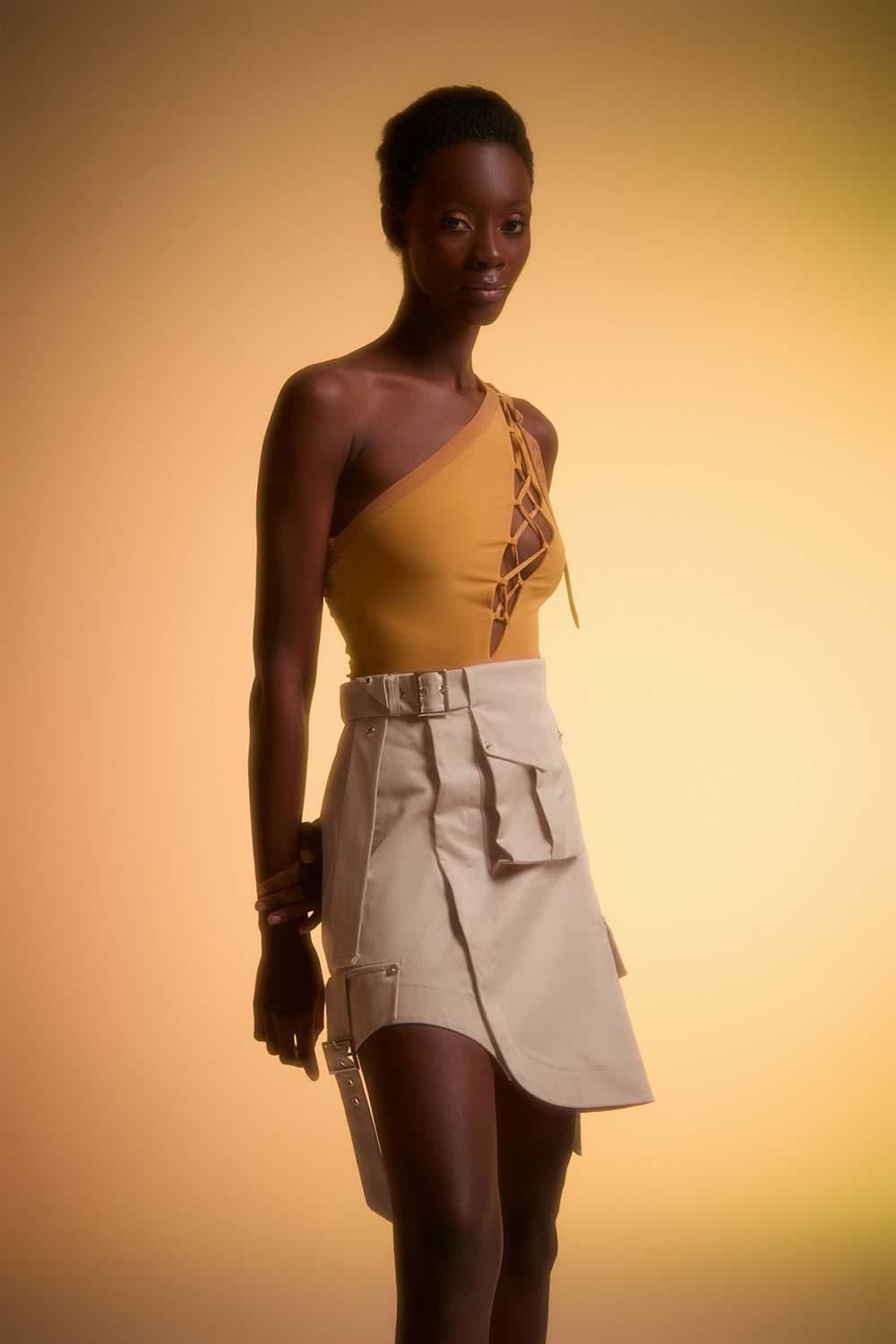 Born Villain-Caro Etek-Etek-3-Milagron.com