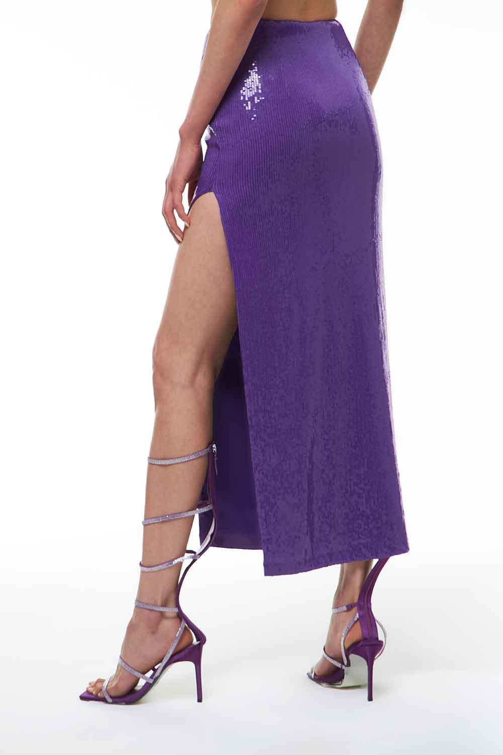 Born Villain-Donna Etek-Etek-12-Milagron.com