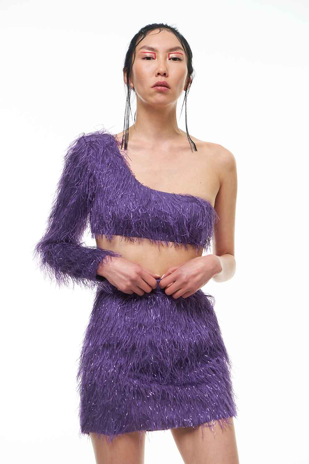 Born Villain-Mira Etek-Etek-7-Milagron.com