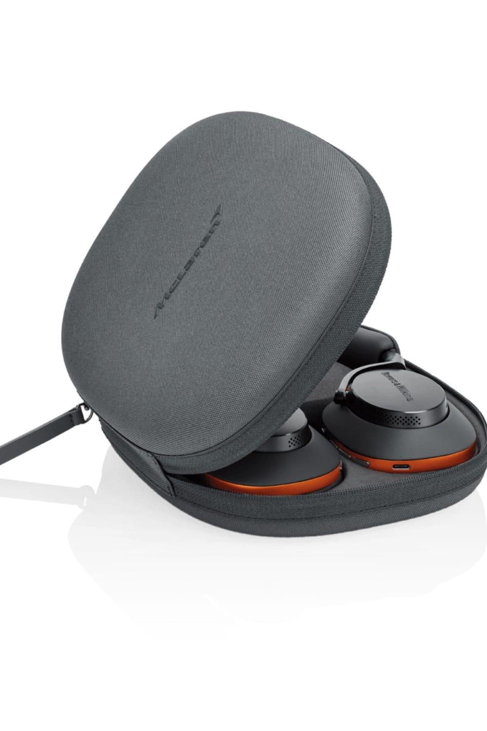 Bowers&Wilkins-Px8 McLaren-Kulaklık-3-Milagron.com