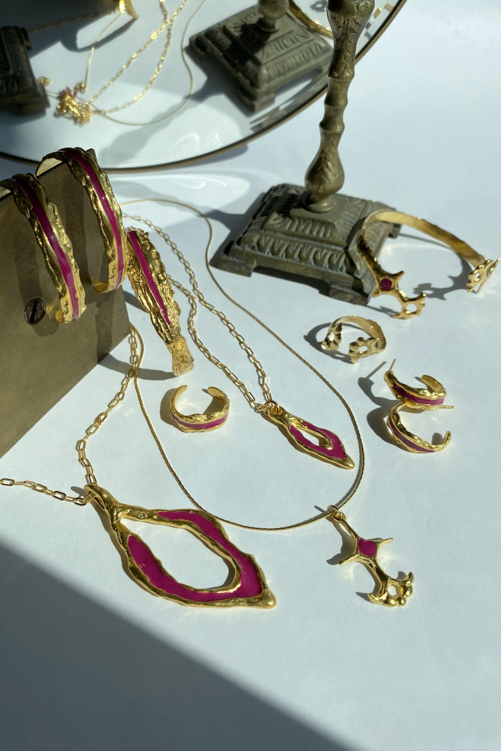 Brambuta-Ankh Fuşya Mineli Gold Kolye-Kolye-2-Milagron.com