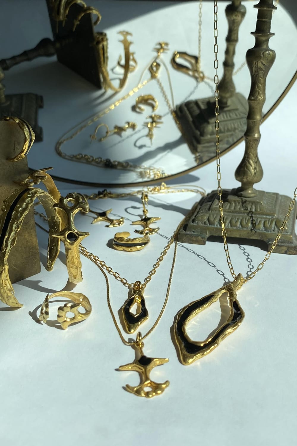 Brambuta-Enki Siyah Mineli Gold Large Kolye-Kolye-4-Milagron.com