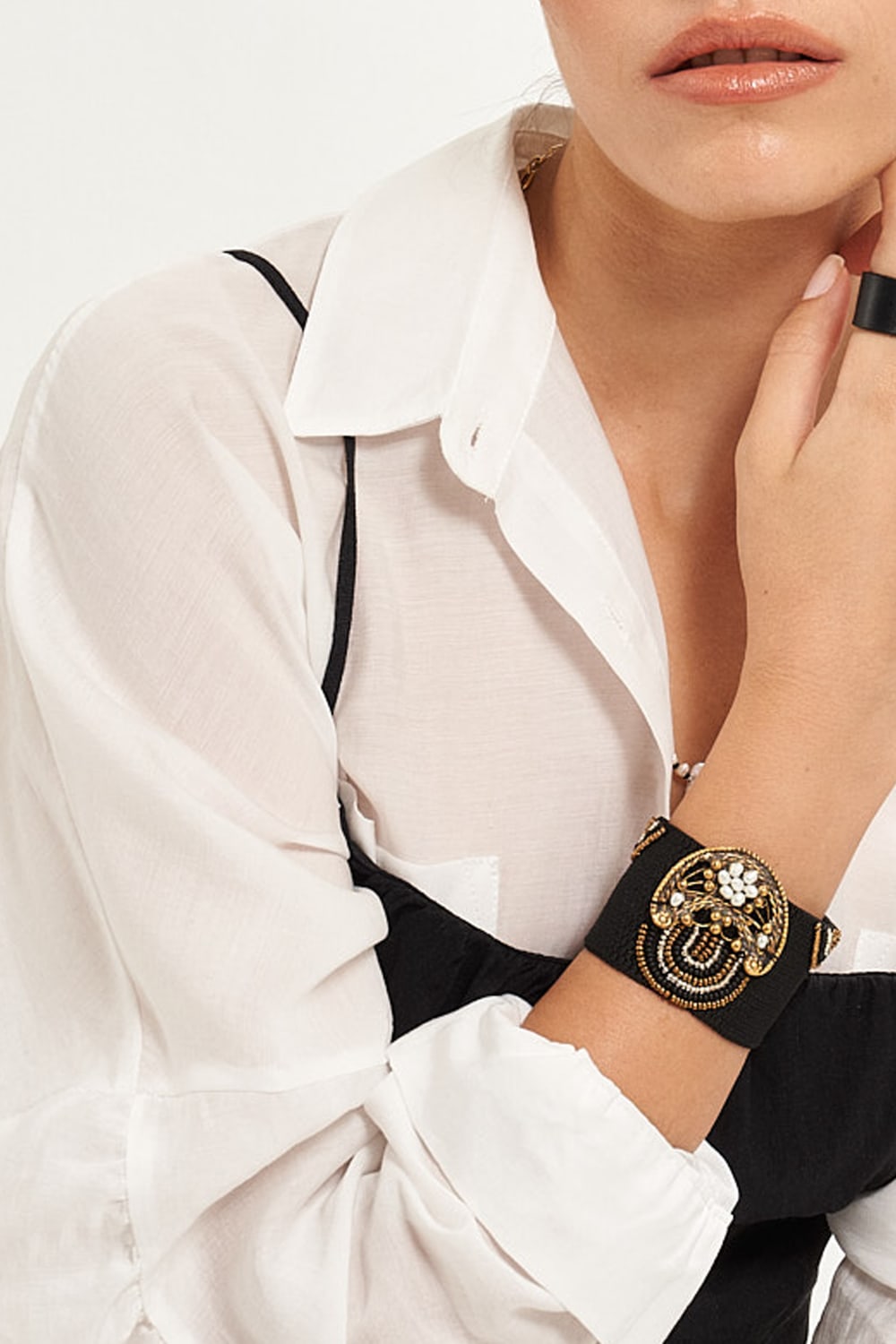 Brambuta-İncili Etnik Bileklik-Bileklik-1-Milagron.com