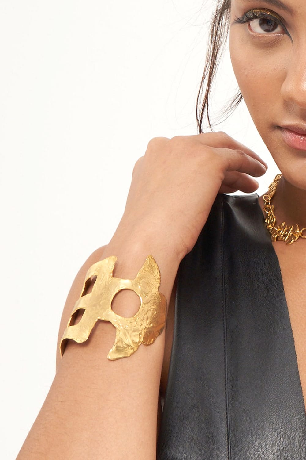 Brambuta-Okheia Cuff Bileklik-Bileklik-1-Milagron.com