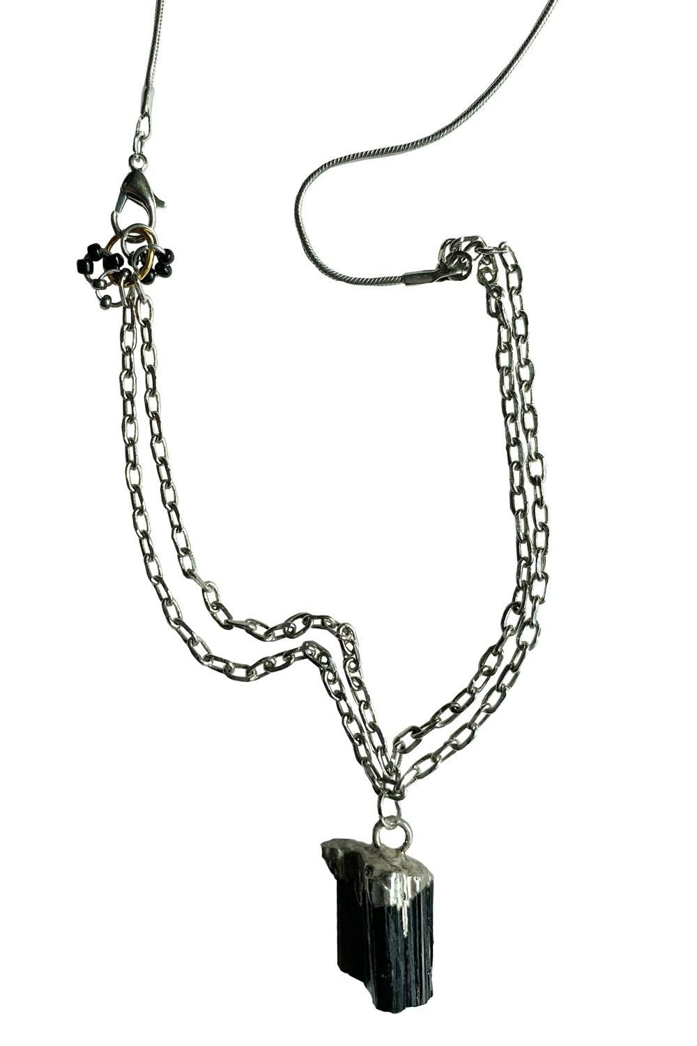 Brambuta-Siyah Turmalin Uzun Asimetrik Kolye-Kolye-1-Milagron.com