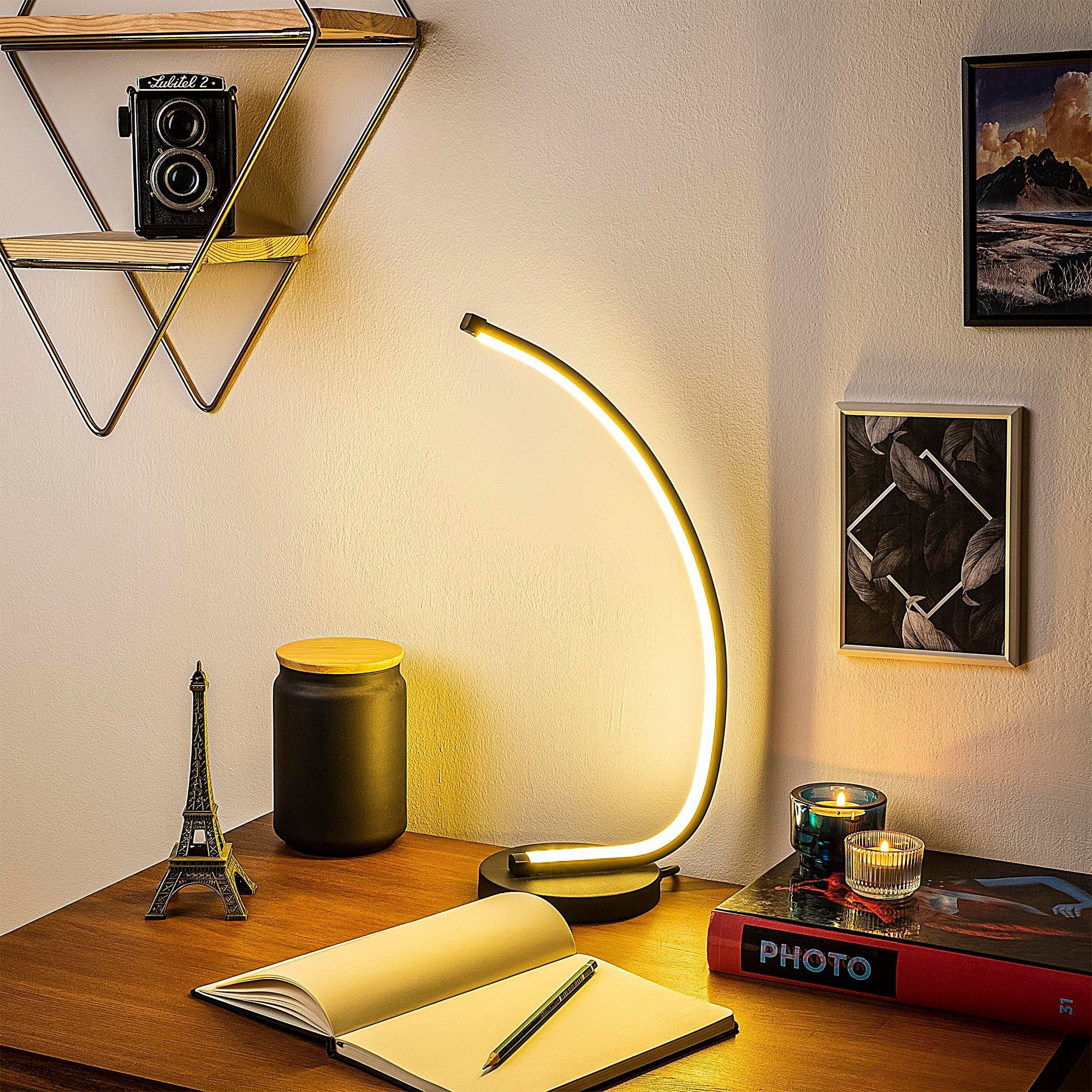 Vallera 13321 Led Masa Lambası Aydınlatma