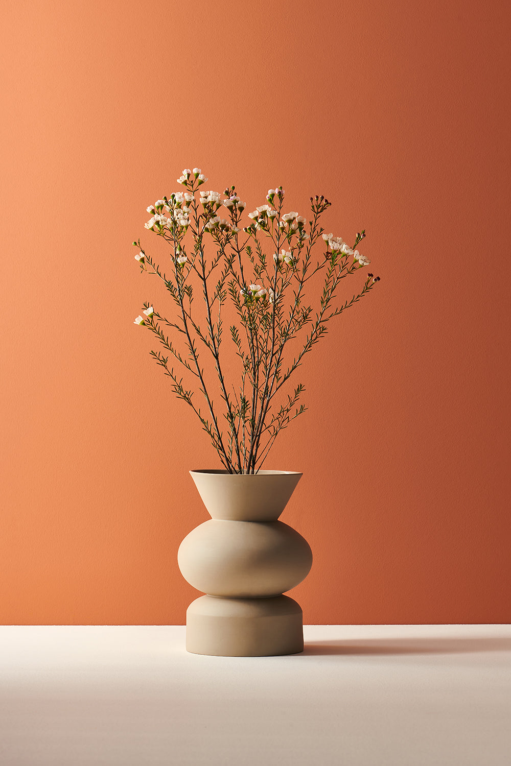 Casi Paped-Goody Round El Yapımı Porselen Vazo / Krem-Vazo-3-Milagron.com