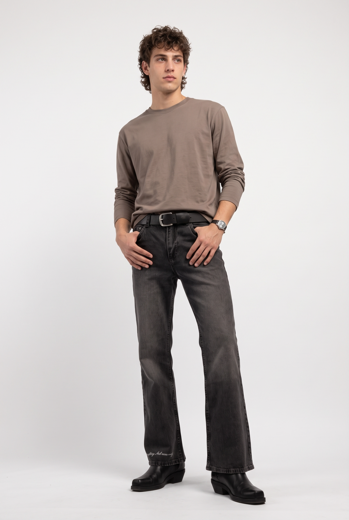 Geniş Paça Nakış Detaylı Jean Pantolon, Siyah - 1